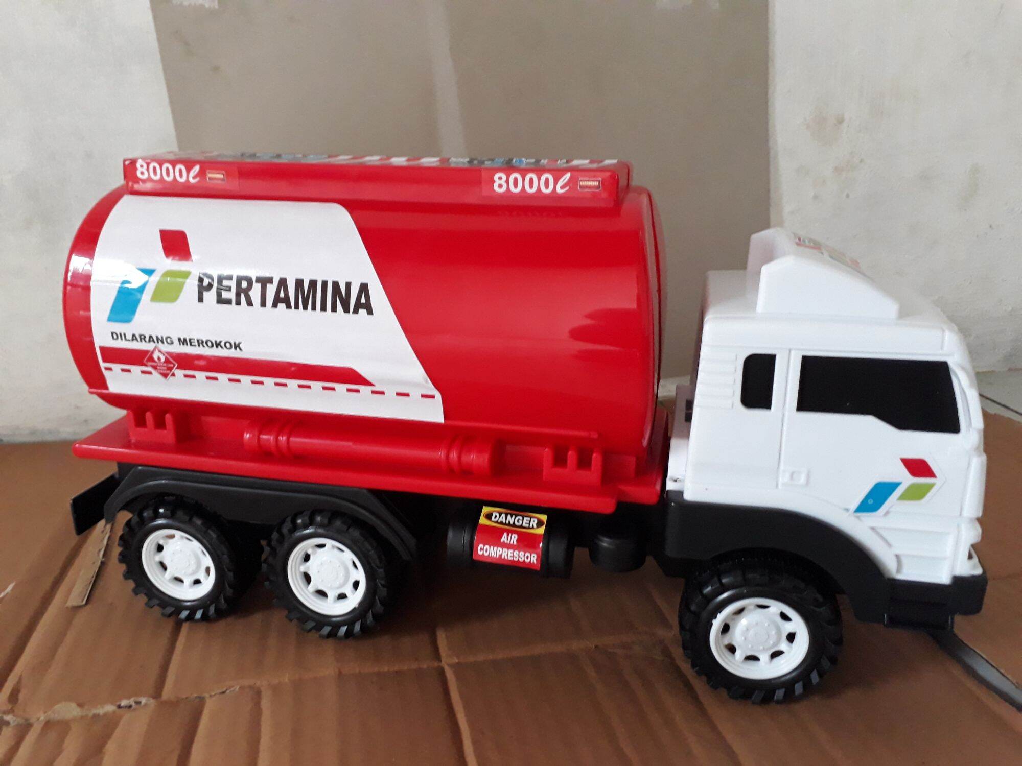 Truk Pertamina Mainan Homecare