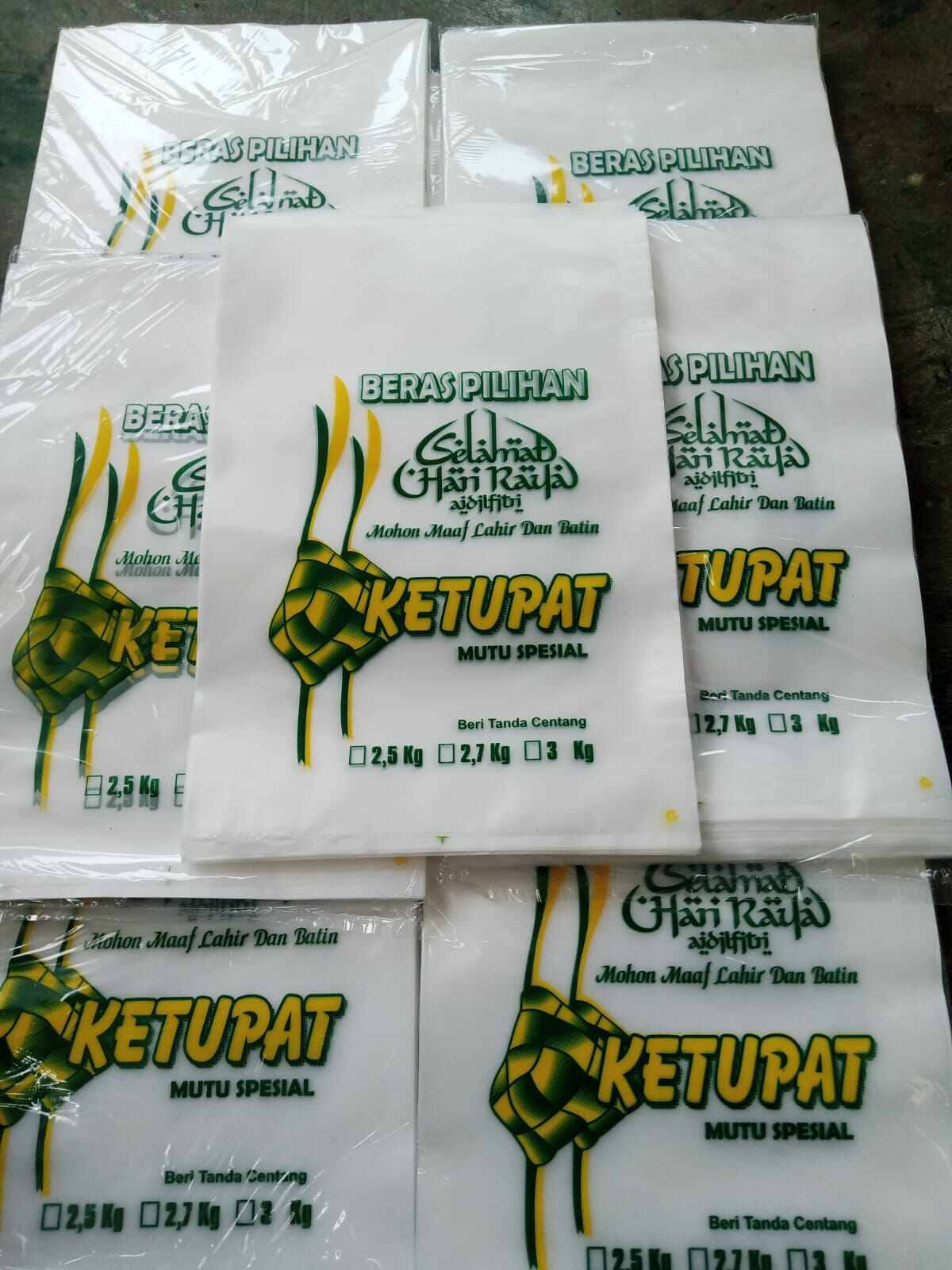 Plastik Beras 2 5kg 3kg Zakat Fitrah 100lembar Lazada Indonesia