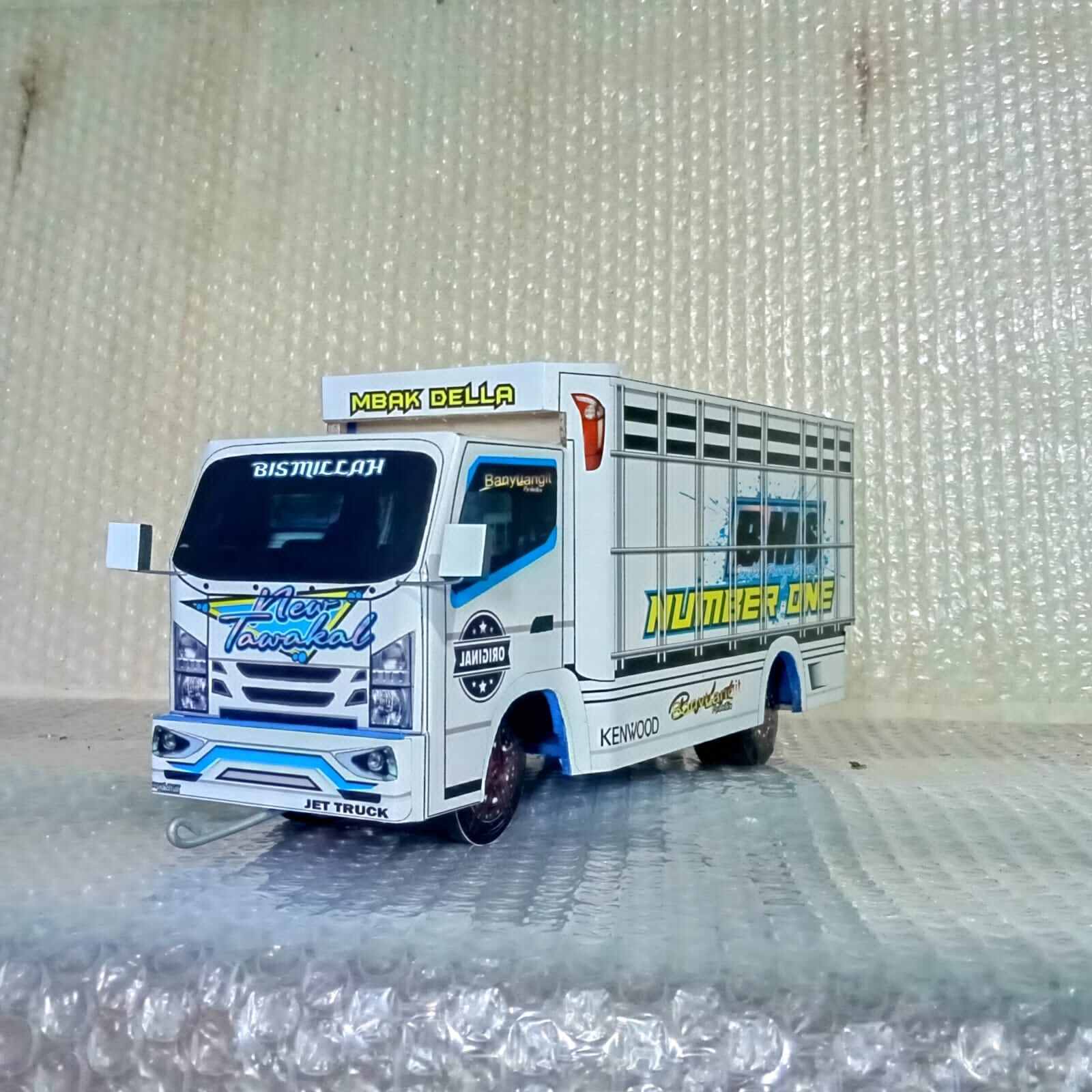 Miniatur Truck Oleng New Tawakal Keren Warna Putih Lazada Indonesia