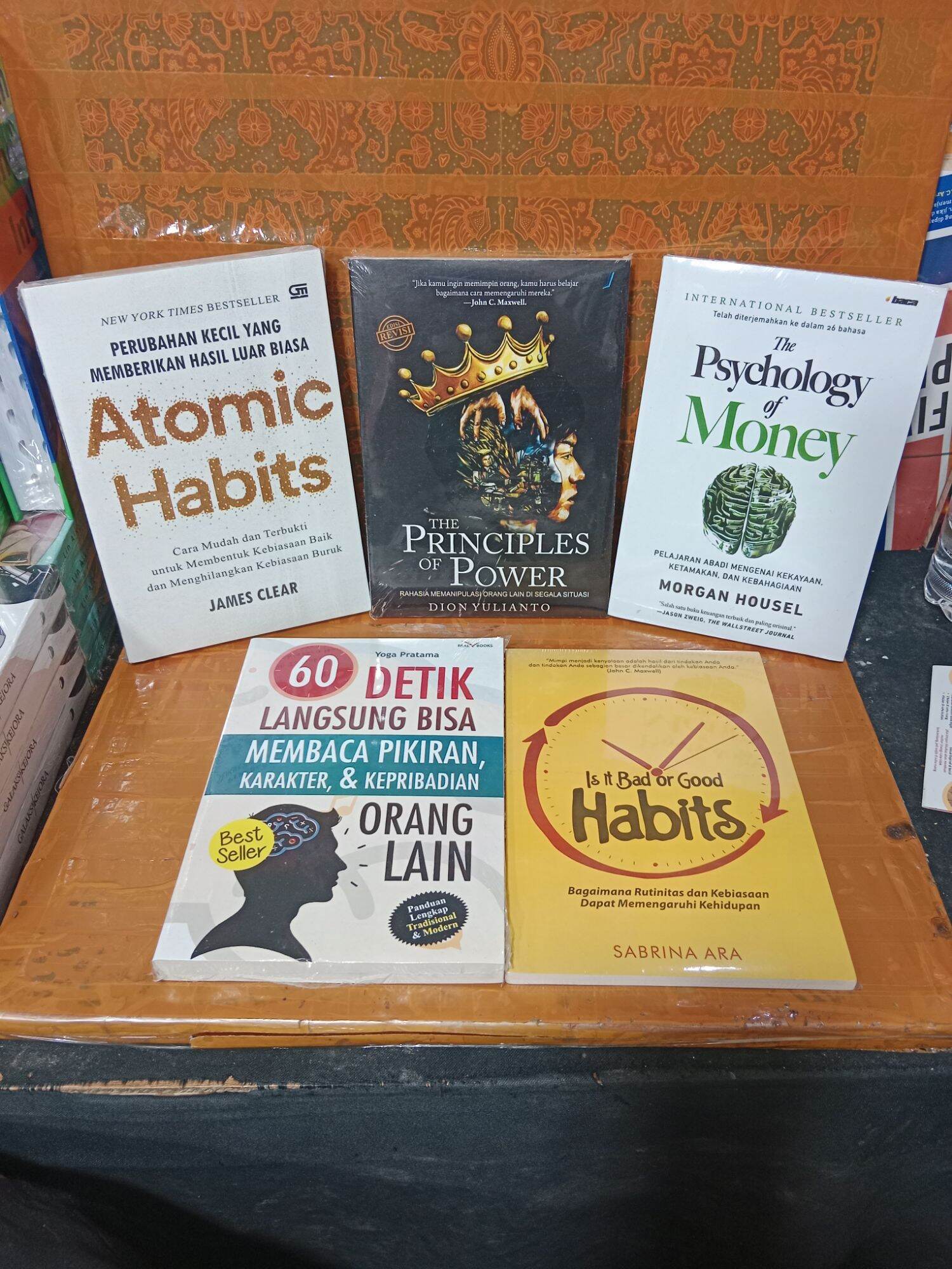 Buku Paket 5 Atomic Habits Psychology Of Money Good Habits Lansung Bisa