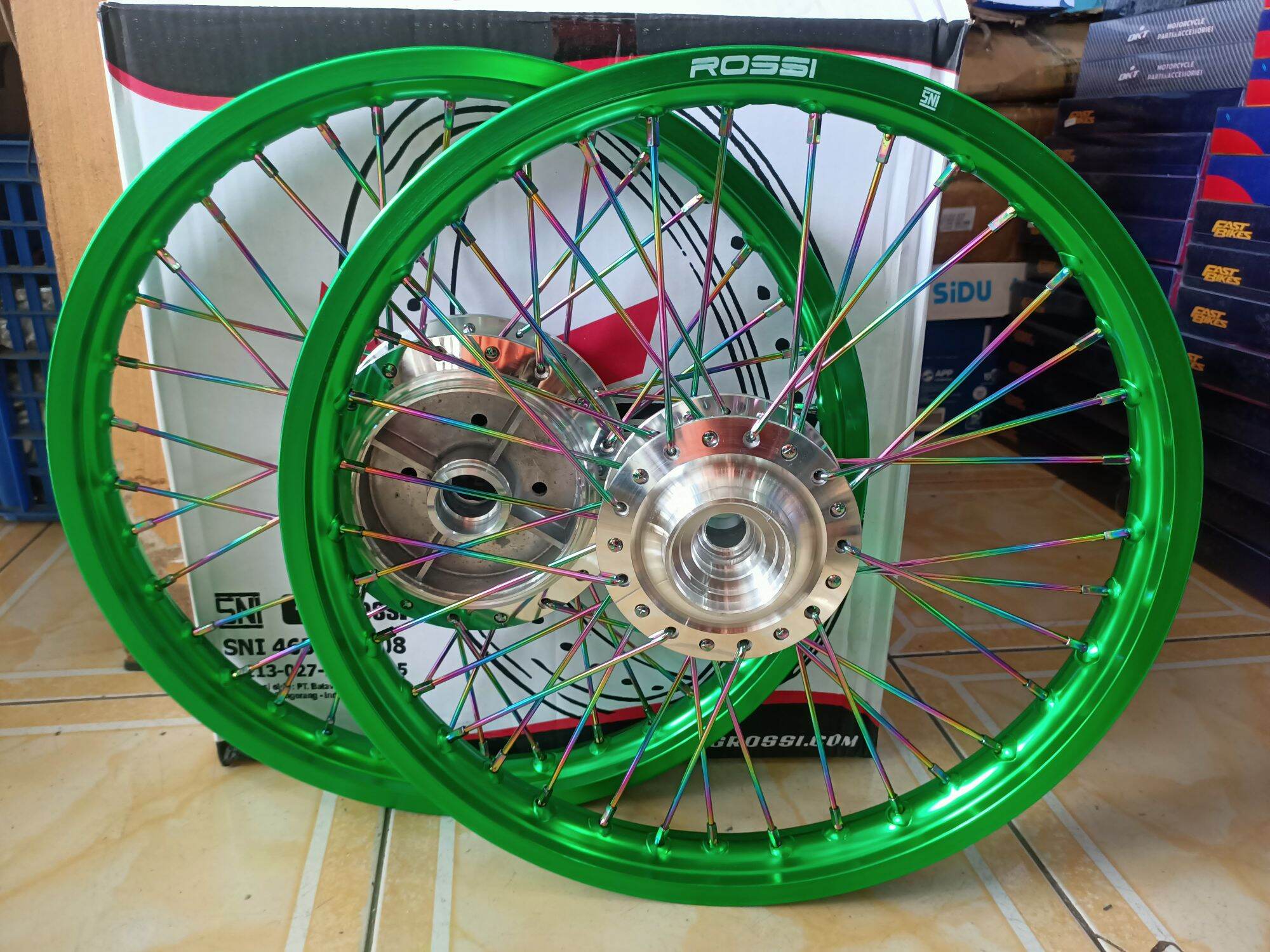 Velg Jari Jari Ring 17 Velg Rossi Khusus Untuk Motor RX KING Warna