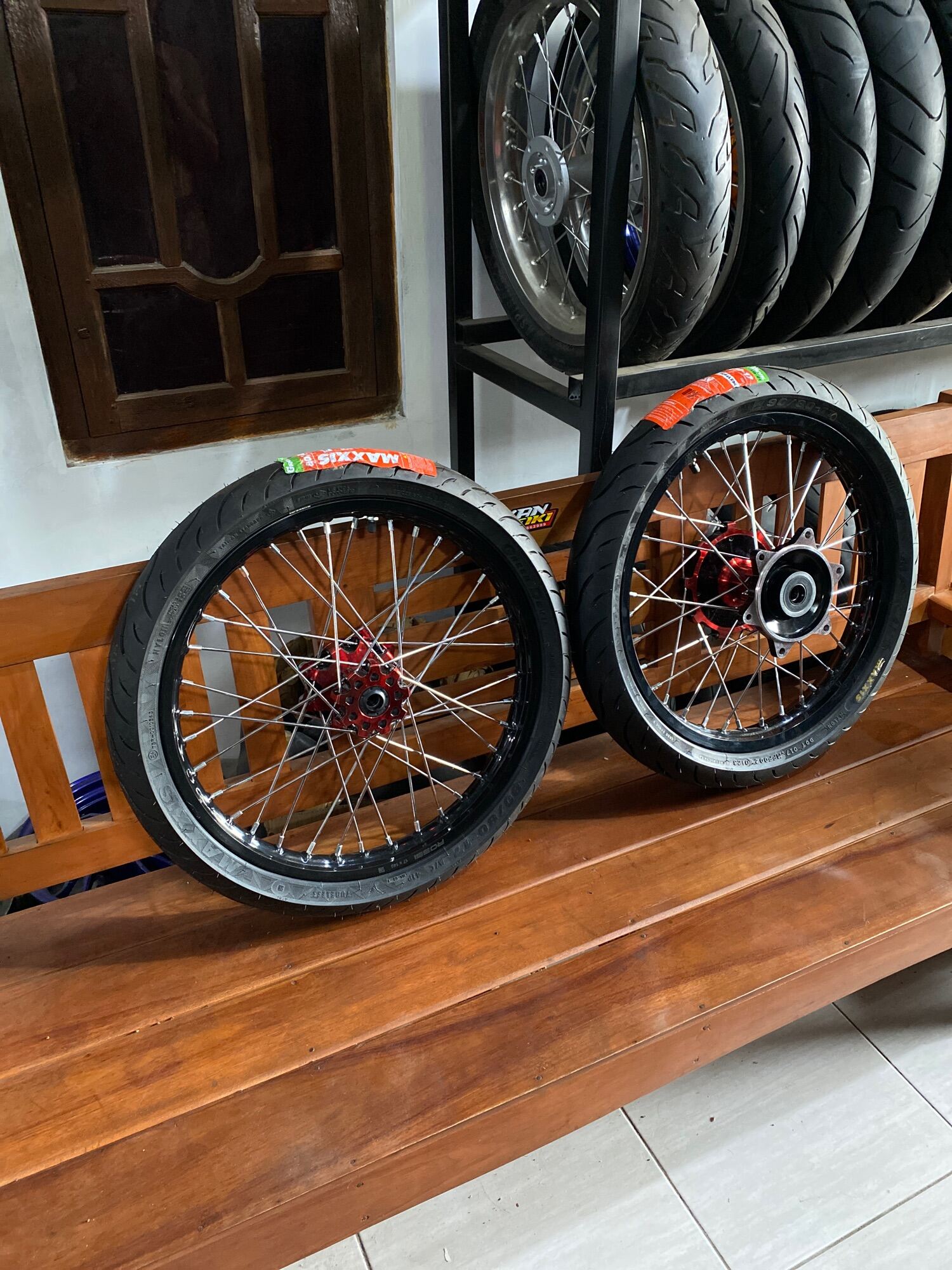 Ban Set Velg Set Roda Set Supermoto Cacing Crf Lazada Indonesia