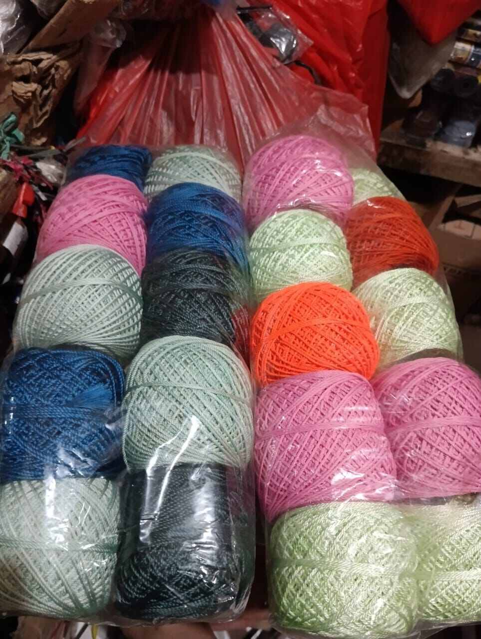 Pack Benang Rajut Warna Warni Isi Roll Dan Isi Roll Ukuran Besar