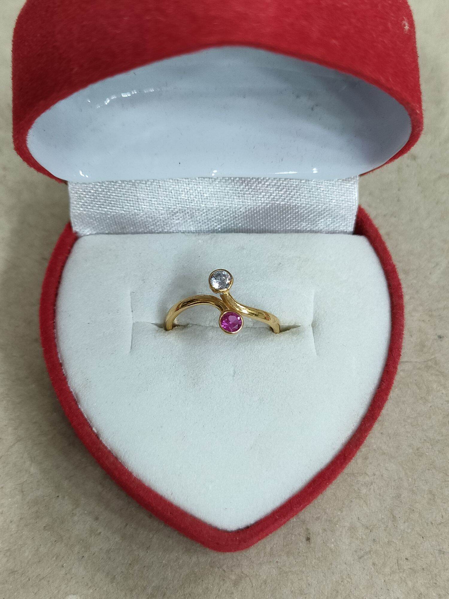 Cincin Bayi Model Silang Mata Merah Putih Atas Bawah 1 2 Gram Mas Muda