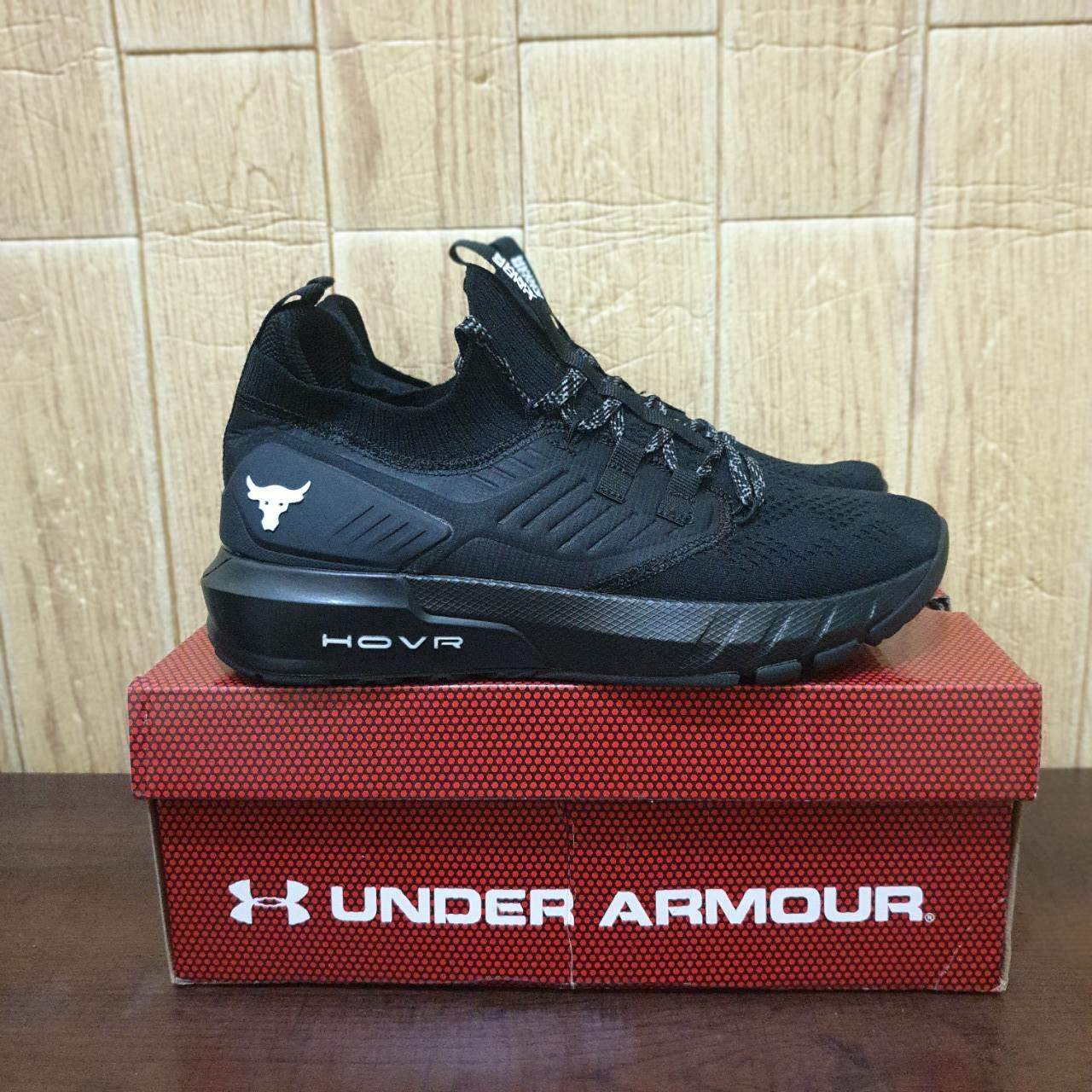 under armour rock hovr shoes