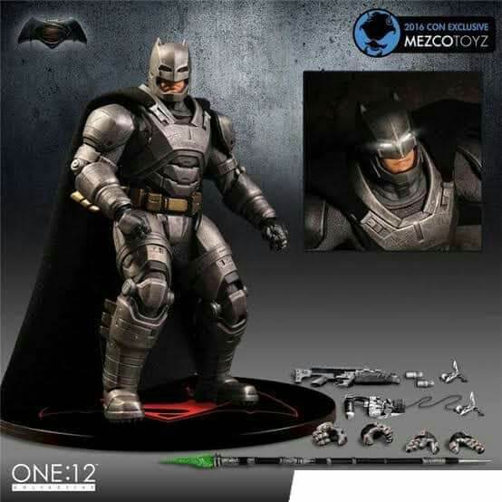 batman mezco one 12