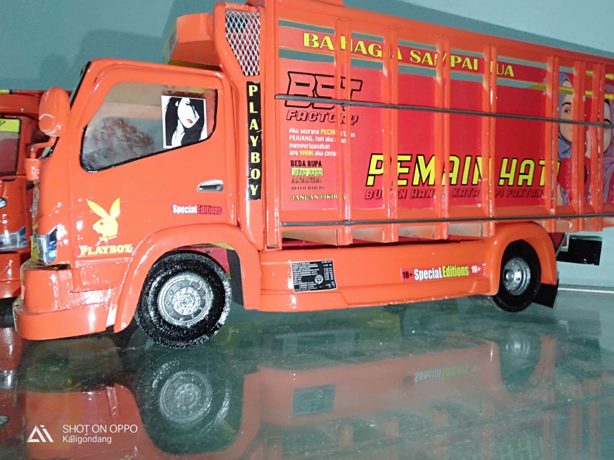 Miniatur Truck Oleng Detail Anti Gosip Lazada Indonesia