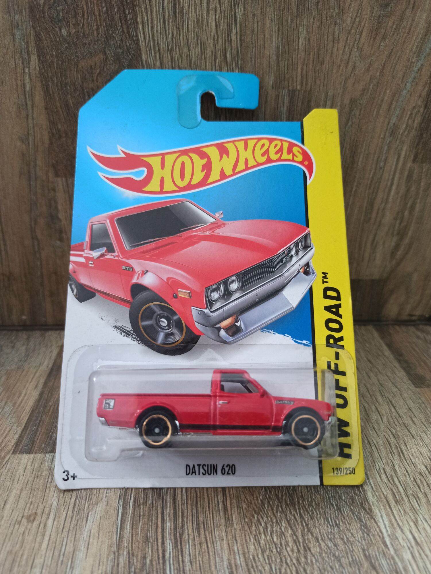 hot wheels datsun 620 red