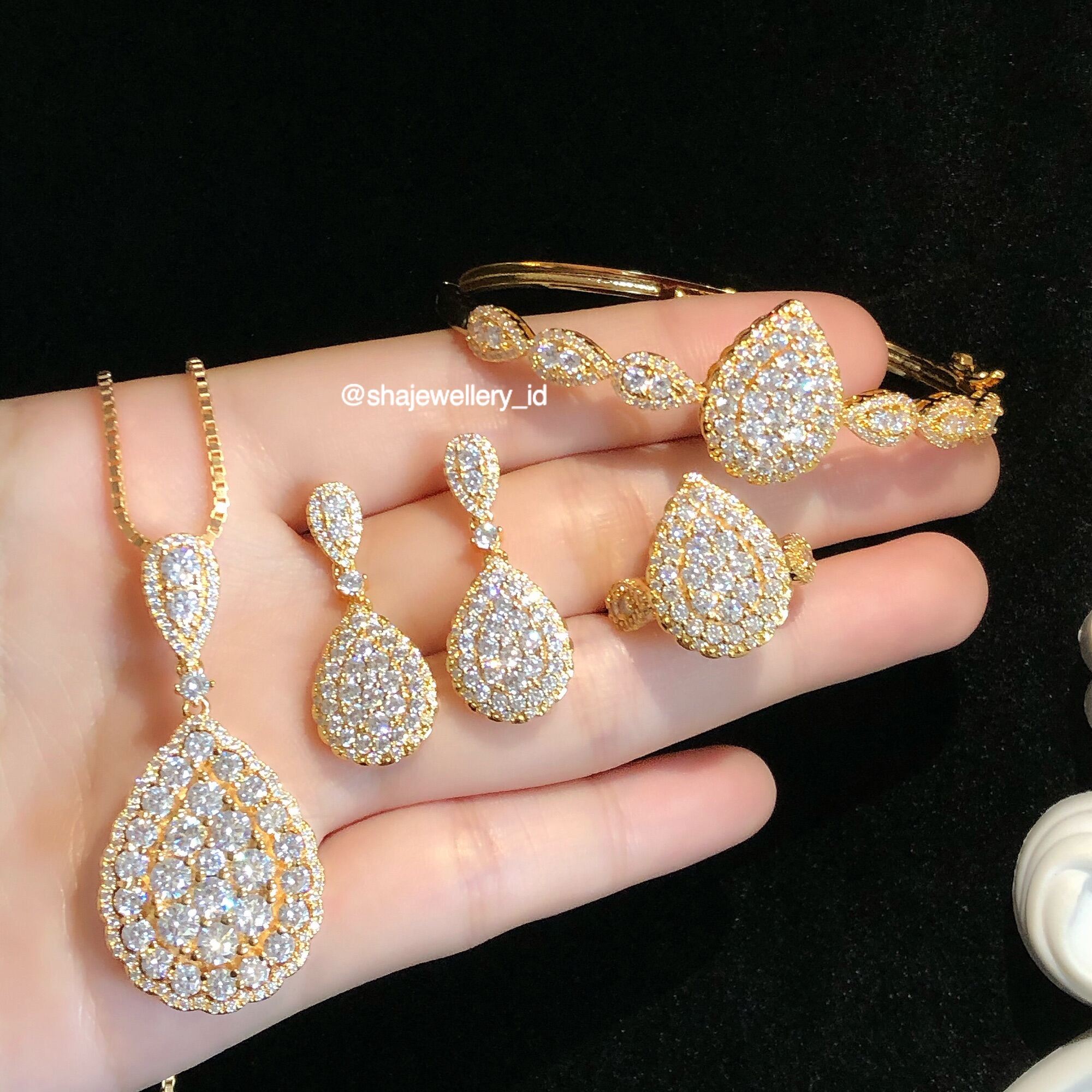 Set Perhiasan Wanita Diamond Lazada Indonesia