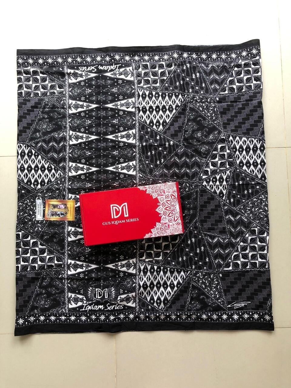 Gus Bananfik Sarong, Regular Gus Iqdam Sarong, Adult Batik Sarong, Super Premium Cotton