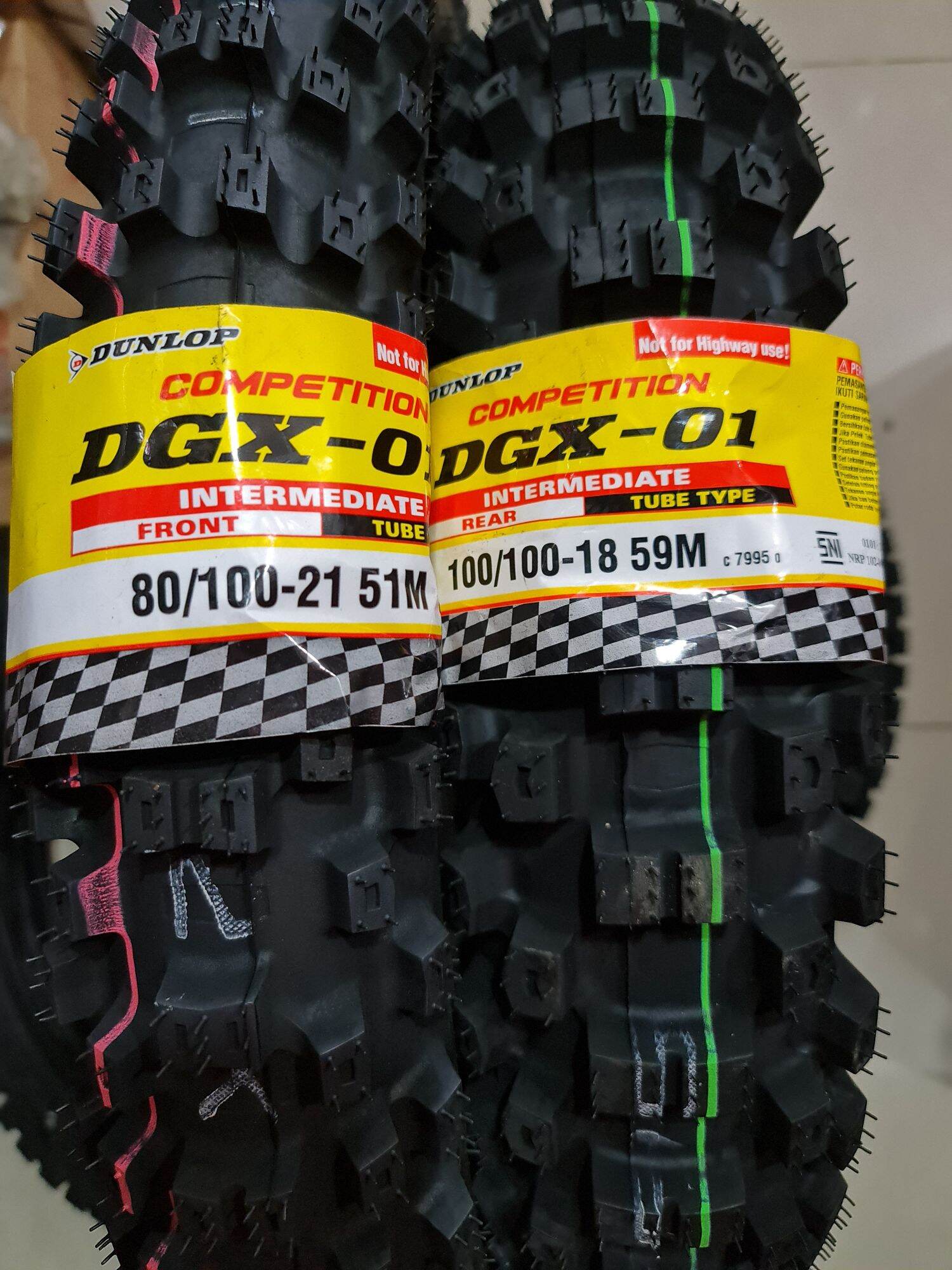 Ban Dunlop DGX 01 depan belakang set 80 100-21dan 100 100-18 Ban cross trail tubetype Harga 1,350,000 rupiah*Gratis Ongkir