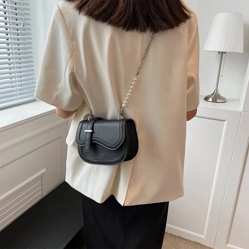 tas selempang mini tas wanita teratai. 