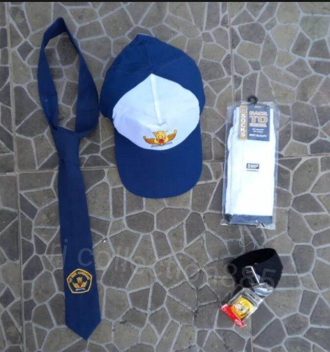 Paket Lengkap Atribut SMP | Topi SMP | Dasi SMP | Sabuk SMP | Kaos kaki ...