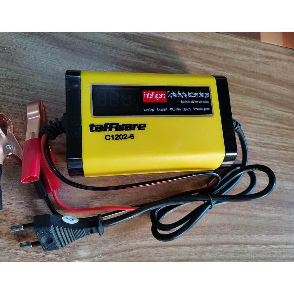 Taffware Charger/Casan Aki Kering/ Basah Motor/Mobil Digital LCD