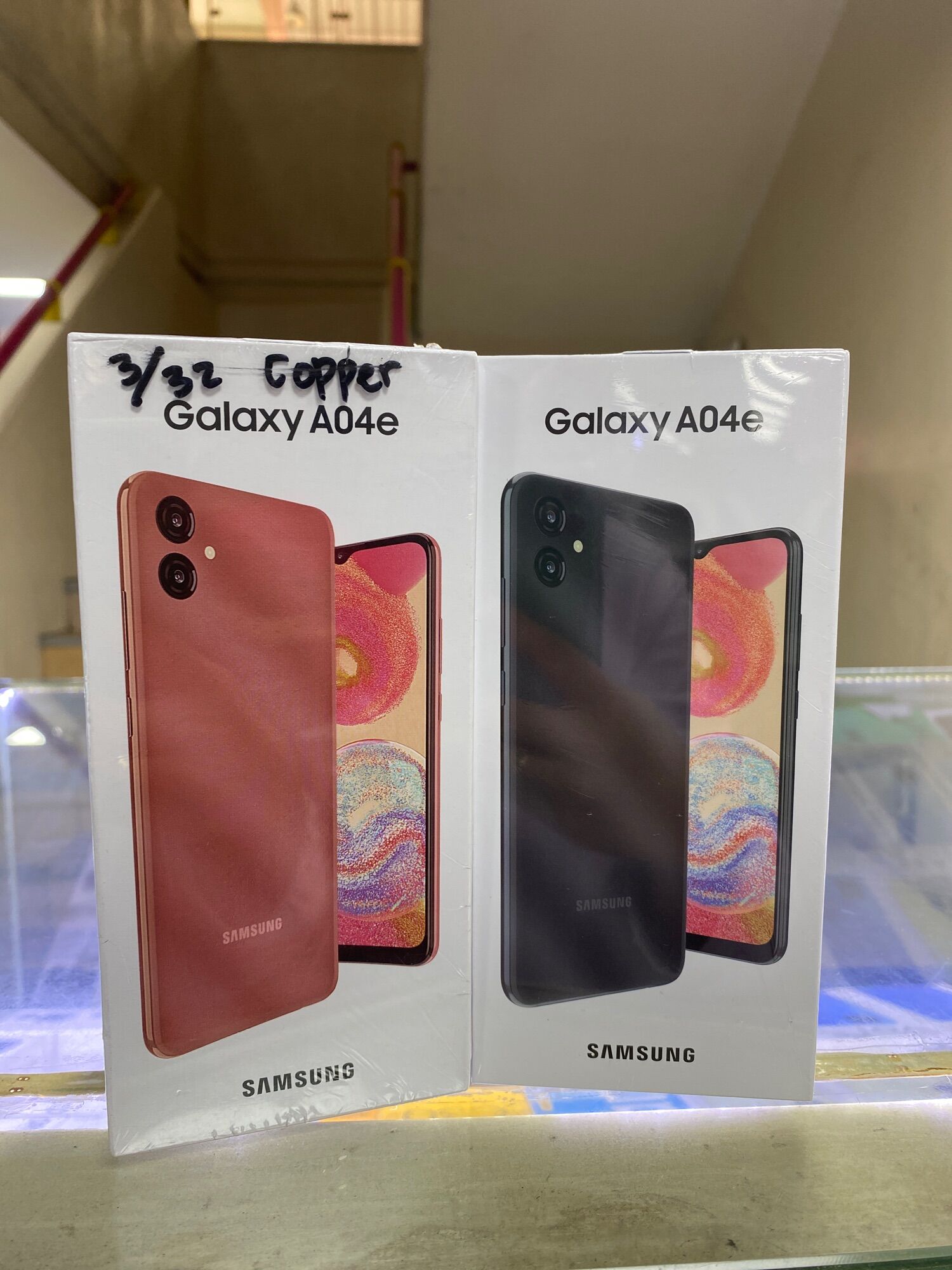 Samsung A04e 3/32 Harga 1,249,000 rupiah*Gratis Ongkir