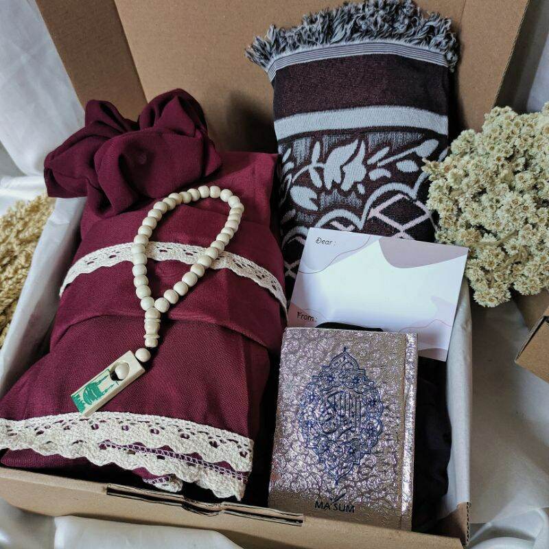HAMPERS CEWEK MUKENA KATUN MIKRO LEMBUT RENDA PREMIUM paket komplit sejadah treveling