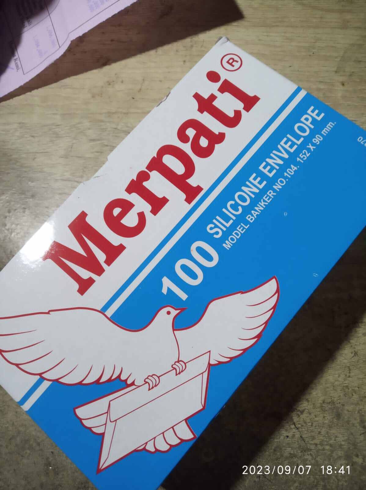 AMPLOP MERPATI POLOS DAN GARIS