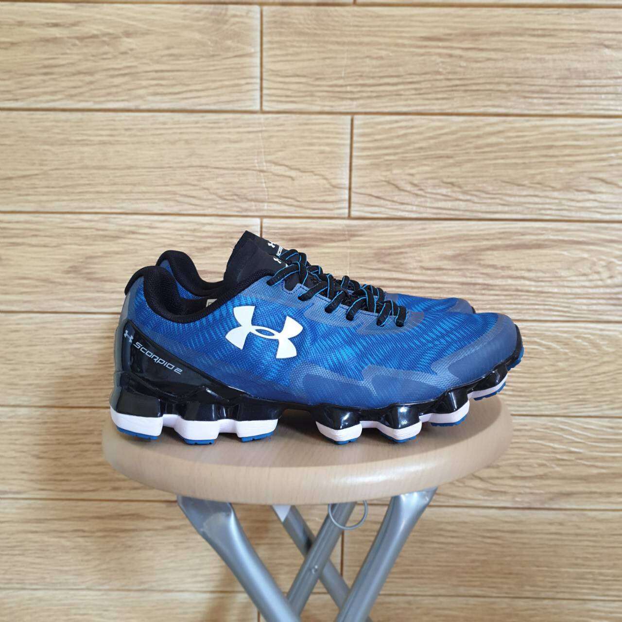 Under armour hot sale scorpio blue