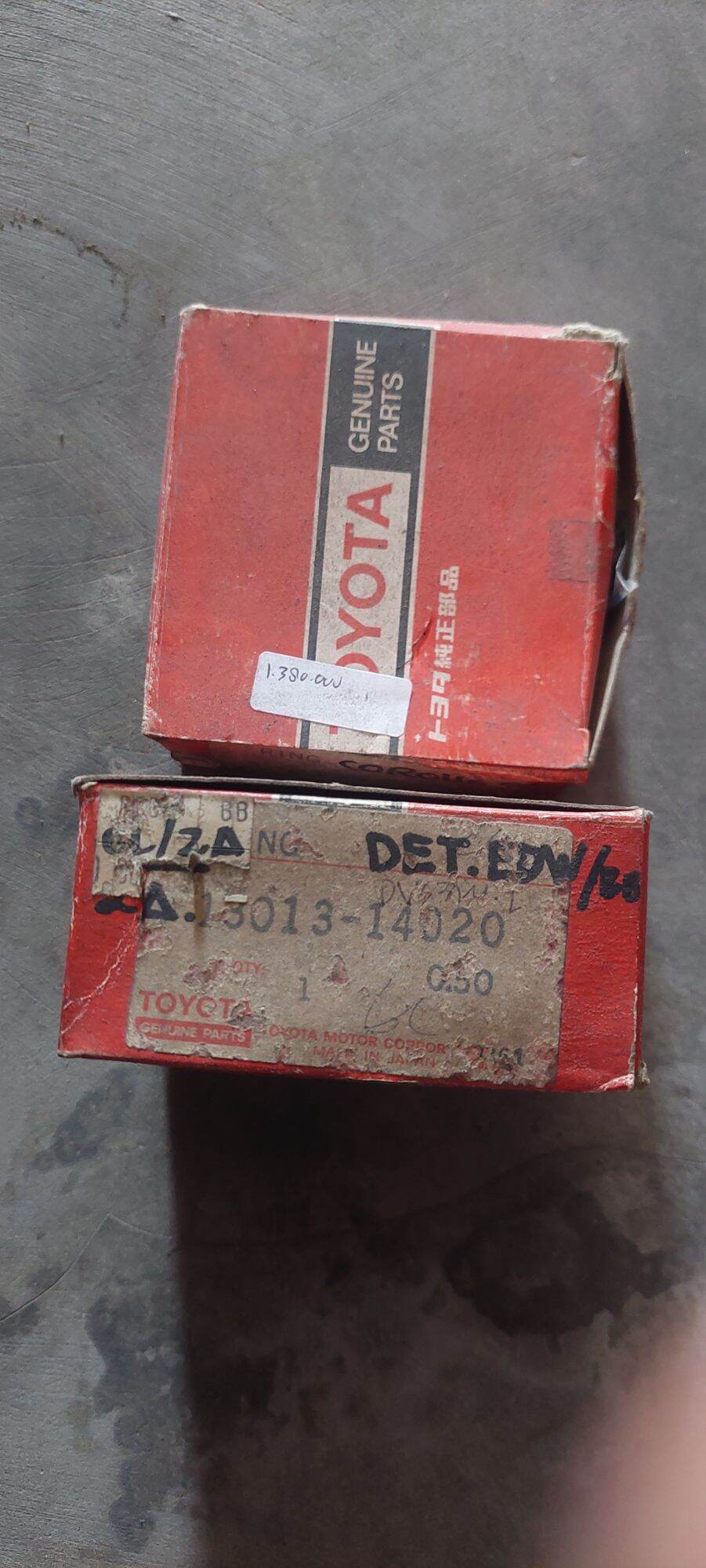 ring seher corolla GL ae80.type mesin 2A over 0.50 original.stock lama.part number 13013-14020 Harga 1,380,000 rupiah*Gratis Ongkir