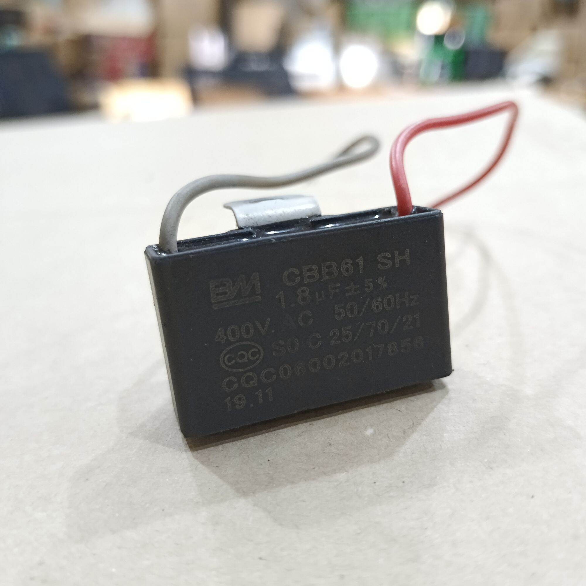 Kapasitor Kipas Angin Kotak Cbb61 SO SH 450V 1.8uF Fan Start Capacitor