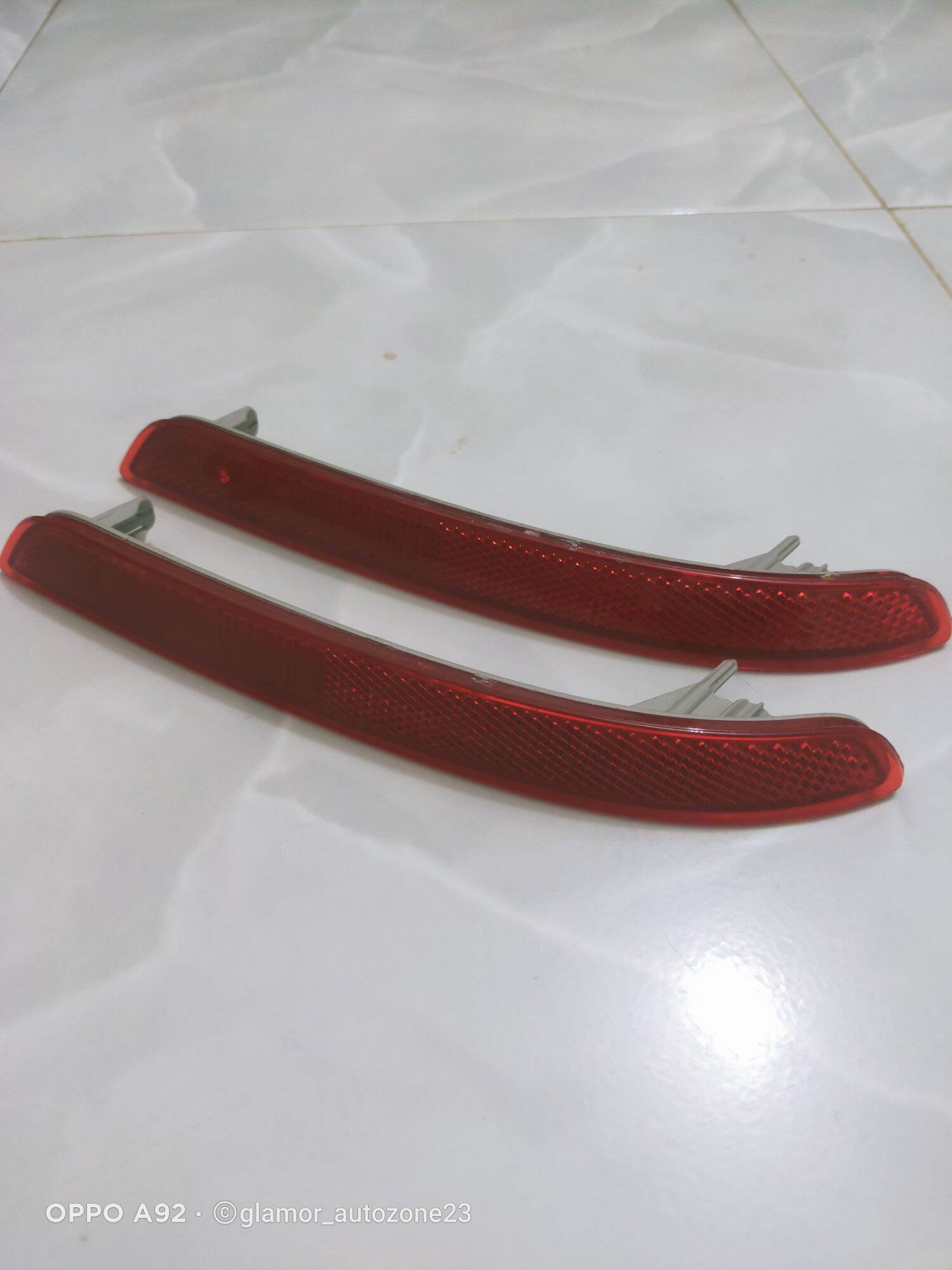 replektor mata kucing bemper bumper belakang Innova reborn original Giá 80,000 Đồng*Miễn phí vận chuyển
