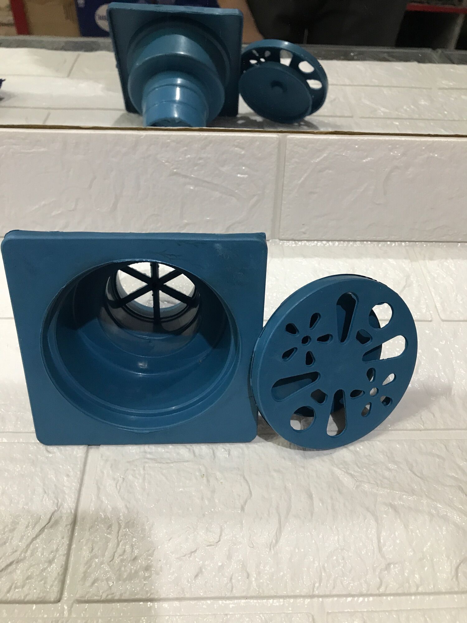 Plastic Floor Drains/Saringan Lantai Kamar Mandi PVC | Lazada Indonesia