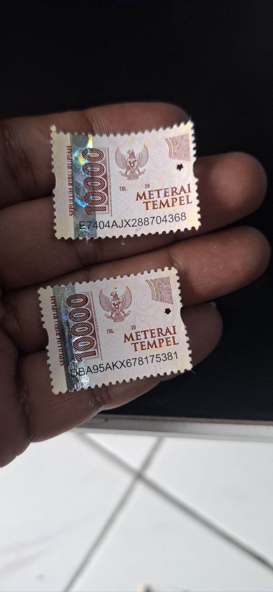 materai 10.000 original.grade A.hrg 11pcs 75.000 Harga  75,000 rupiah*Gratis Ongkir