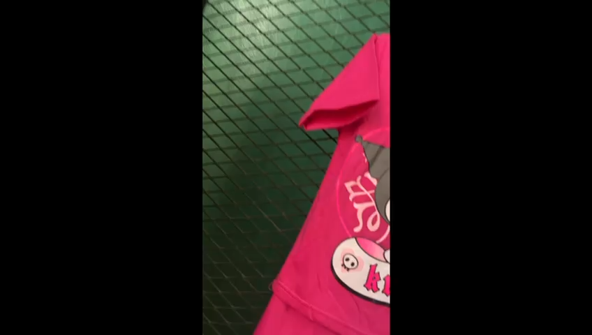 Pakaian anak-anak bermotif yang lagi trend kuromi usia 1 sampai 10 tahun//Setelan anak-anak perempuan motif kartun kuromi usia 1 sampai 10 tahun//baju dan celana anak-anak perempuan bahan kaos spandek usia 1 sampai 10 tahun