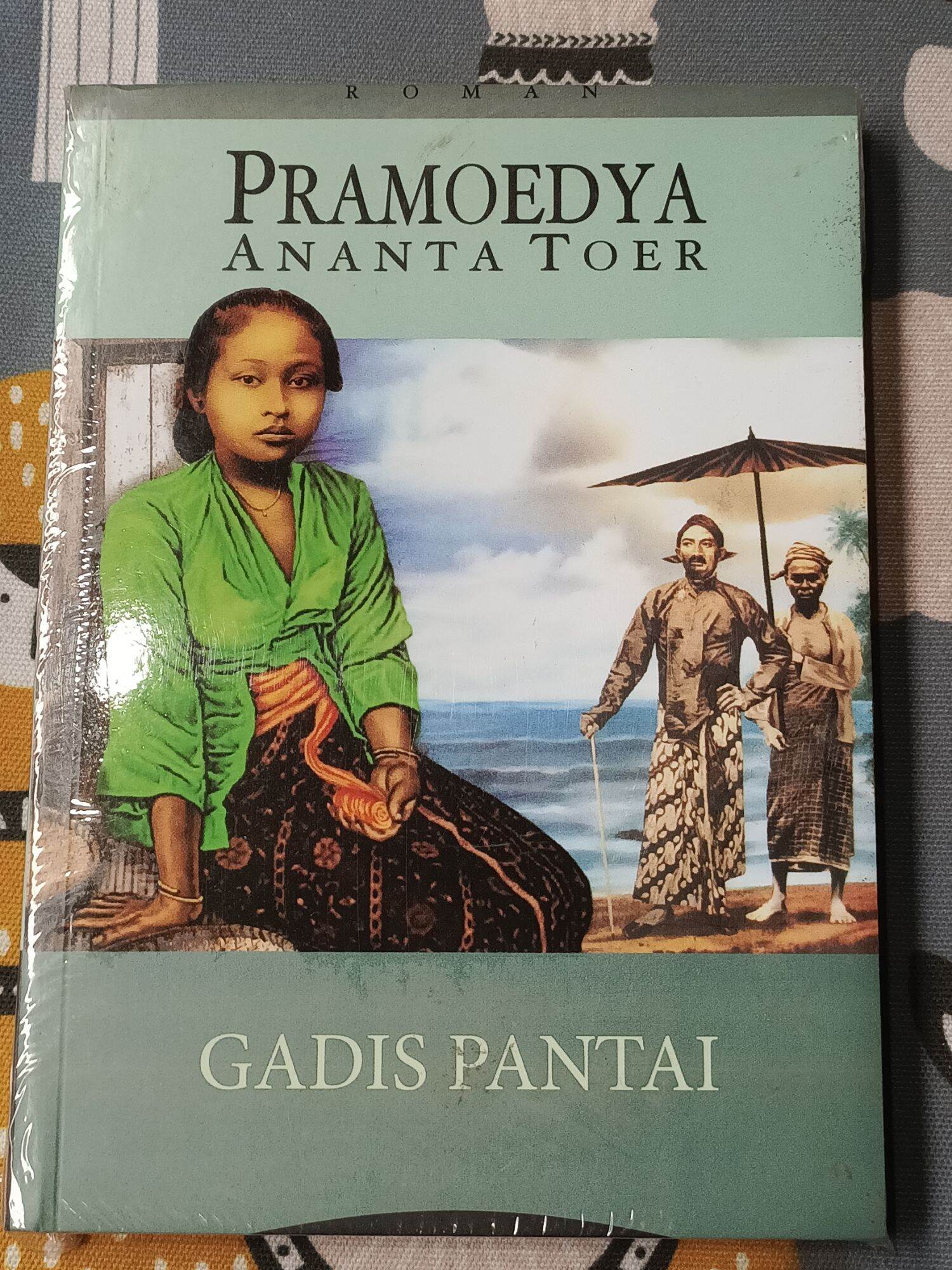 Novel GADIS PANTAI : PRAMOEDYA ANANTA TOER | Lazada Indonesia