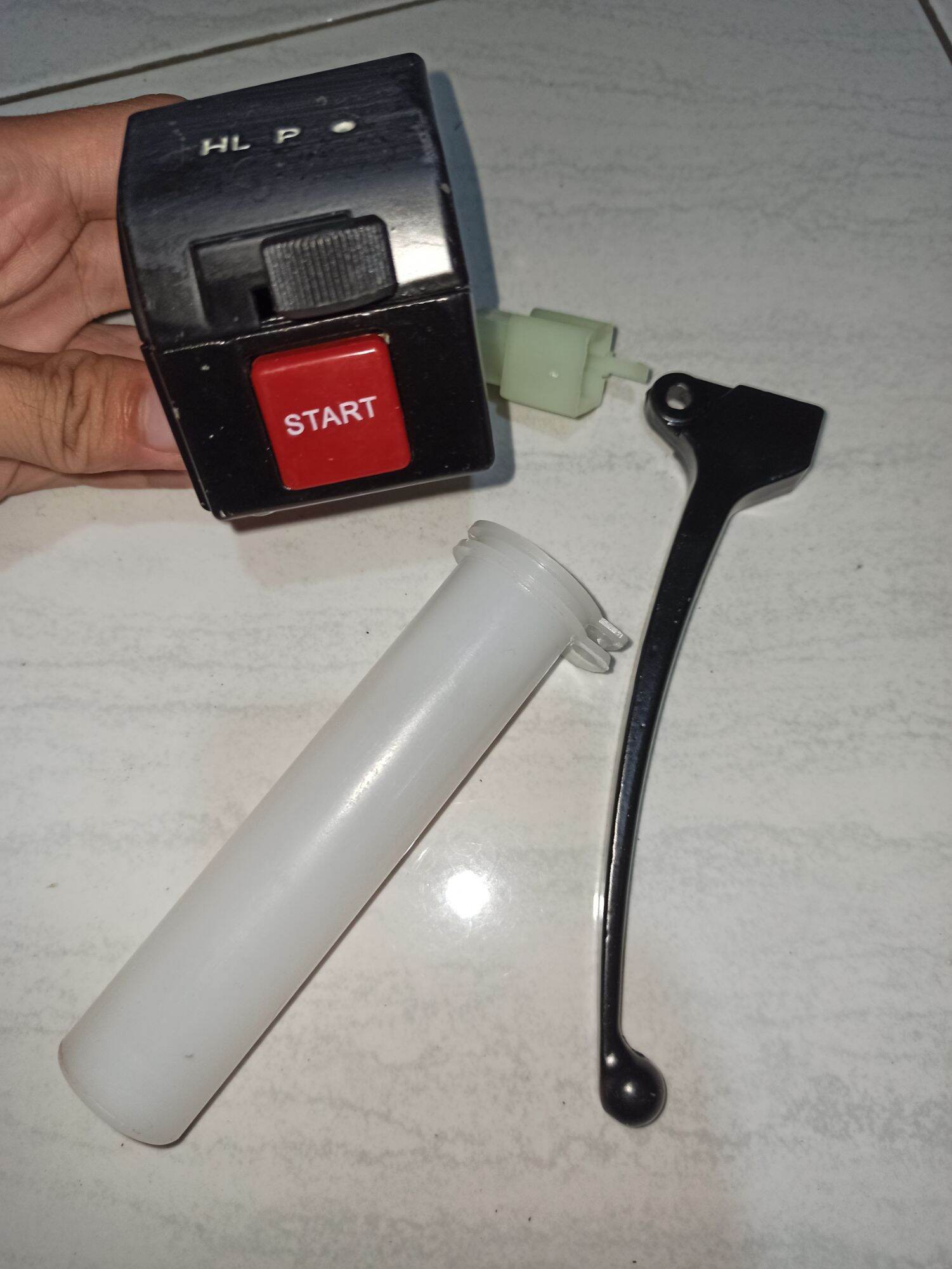 Holder Kanan Set Honda Astrea Grand Impressa Legenda Plus Pipa Gas 