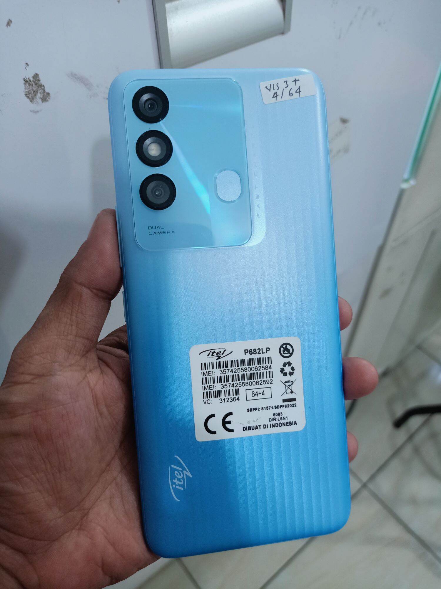 second itel vision 3 plus 4/64 normal lengkap Harga 1,400,000 rupiah*Gratis Ongkir