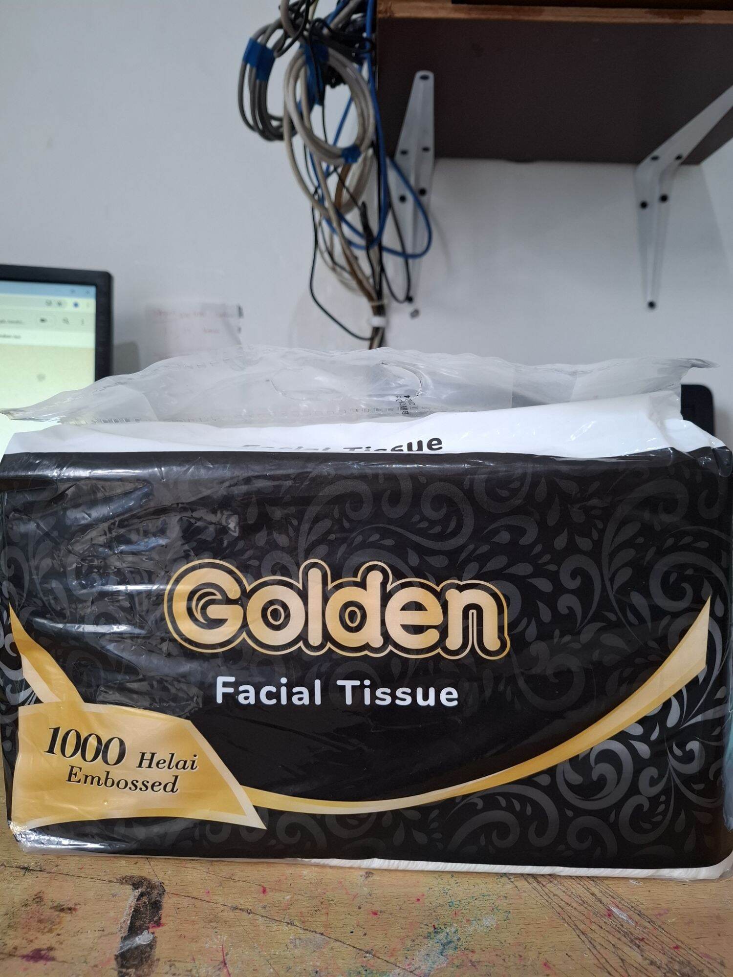Tisu golden 1000 helai - Tisu wajah emboss pulp halus lembut - tisu wajah motif cantik Harga 20,000 rupiah*Gratis Ongkir
