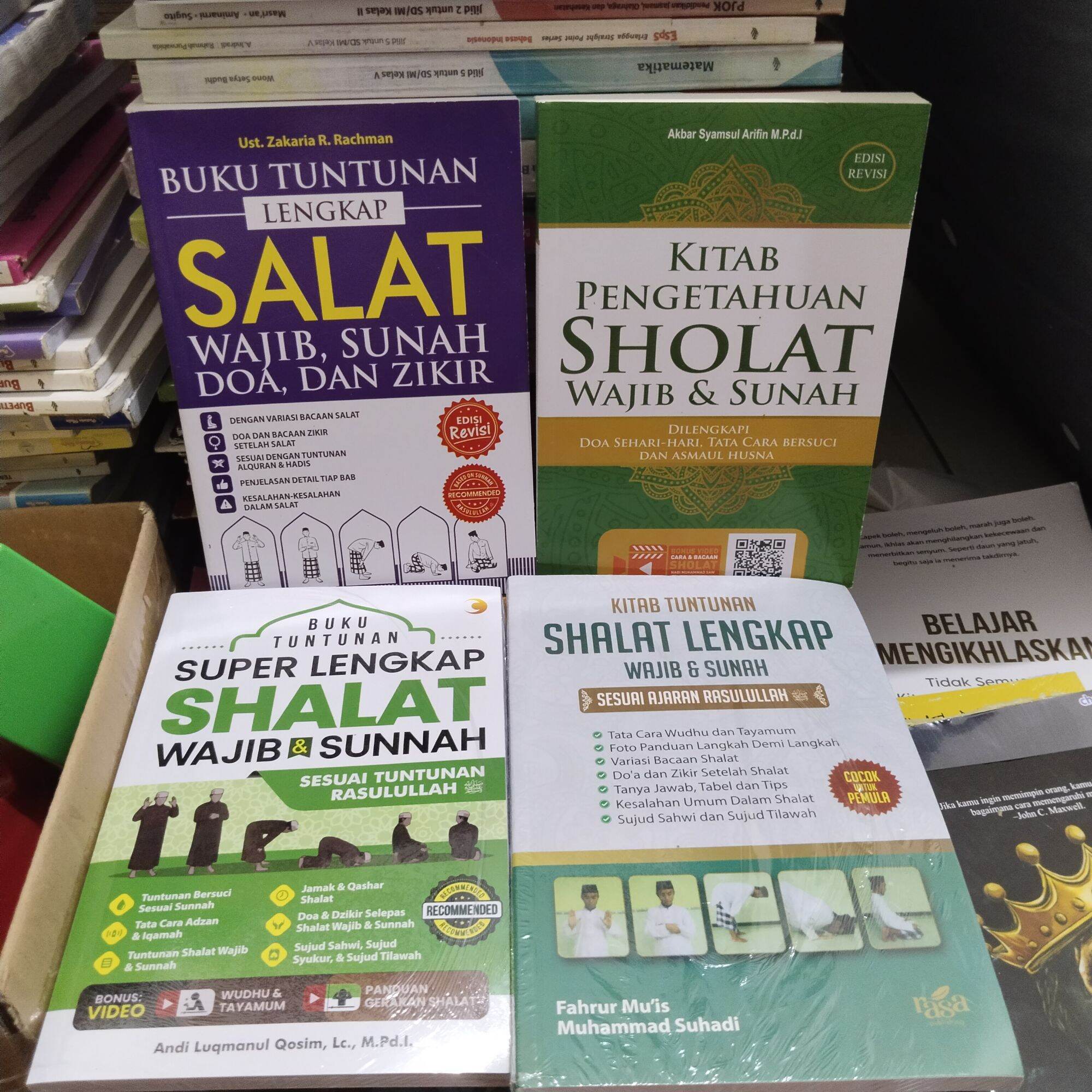 4 Paket Buku Tuntunan Lengkap Shalat, Kitab Pengetahuan Shalat, Buku ...