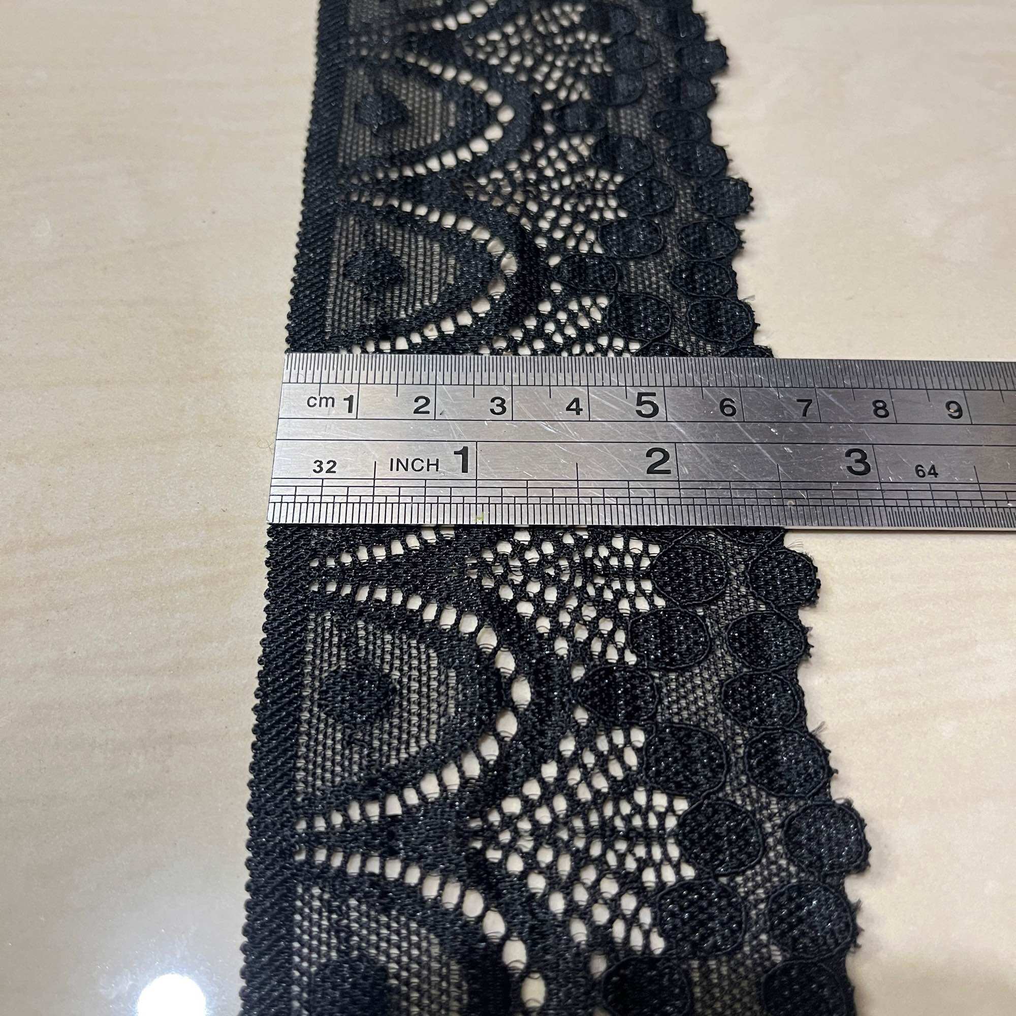 Renda stretrenda elastisL 7 cm.jual per meter