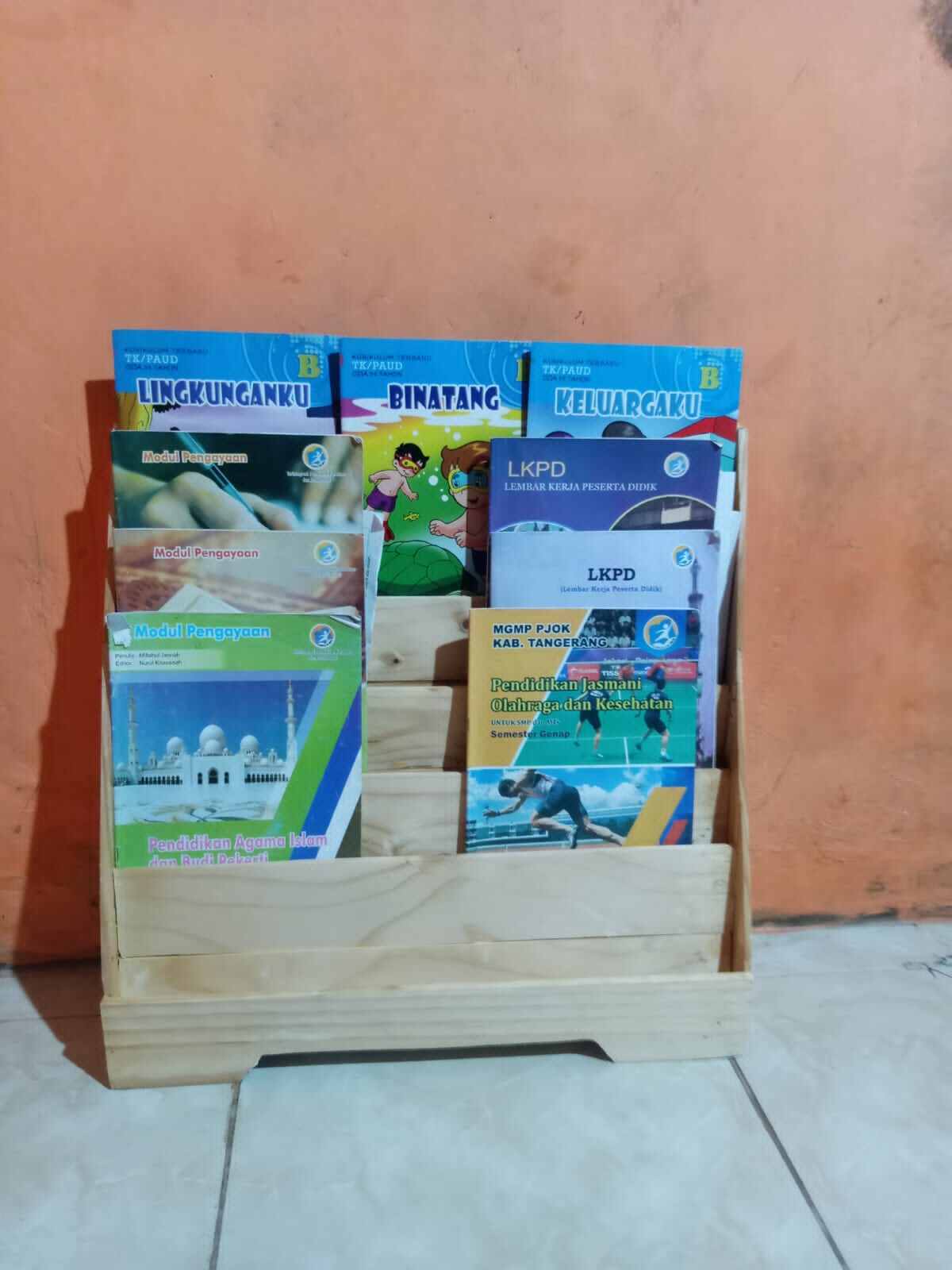 Rak buku anak minimalis rak buku murah rak buku kayu jati belanda rak