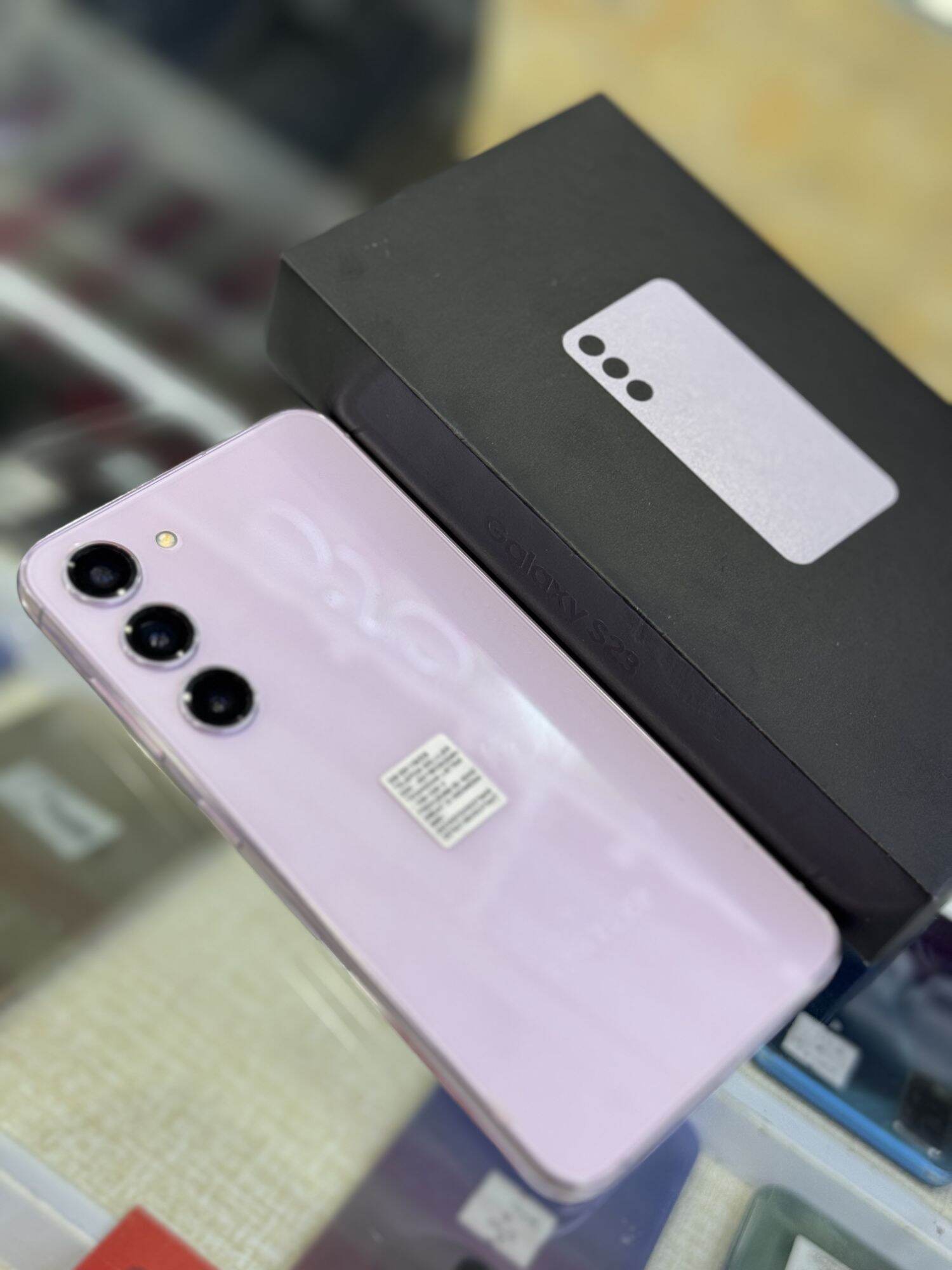 Second Samsung S23 - 8 128 GB ( Fullset Ori, Garansi ) Giá 7,400,000 Đồng*Miễn phí vận chuyển