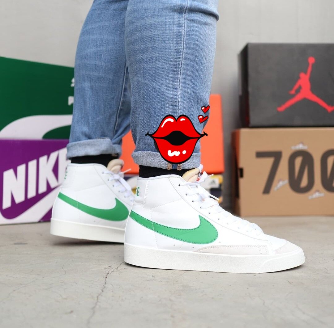 nike mid blazer white black