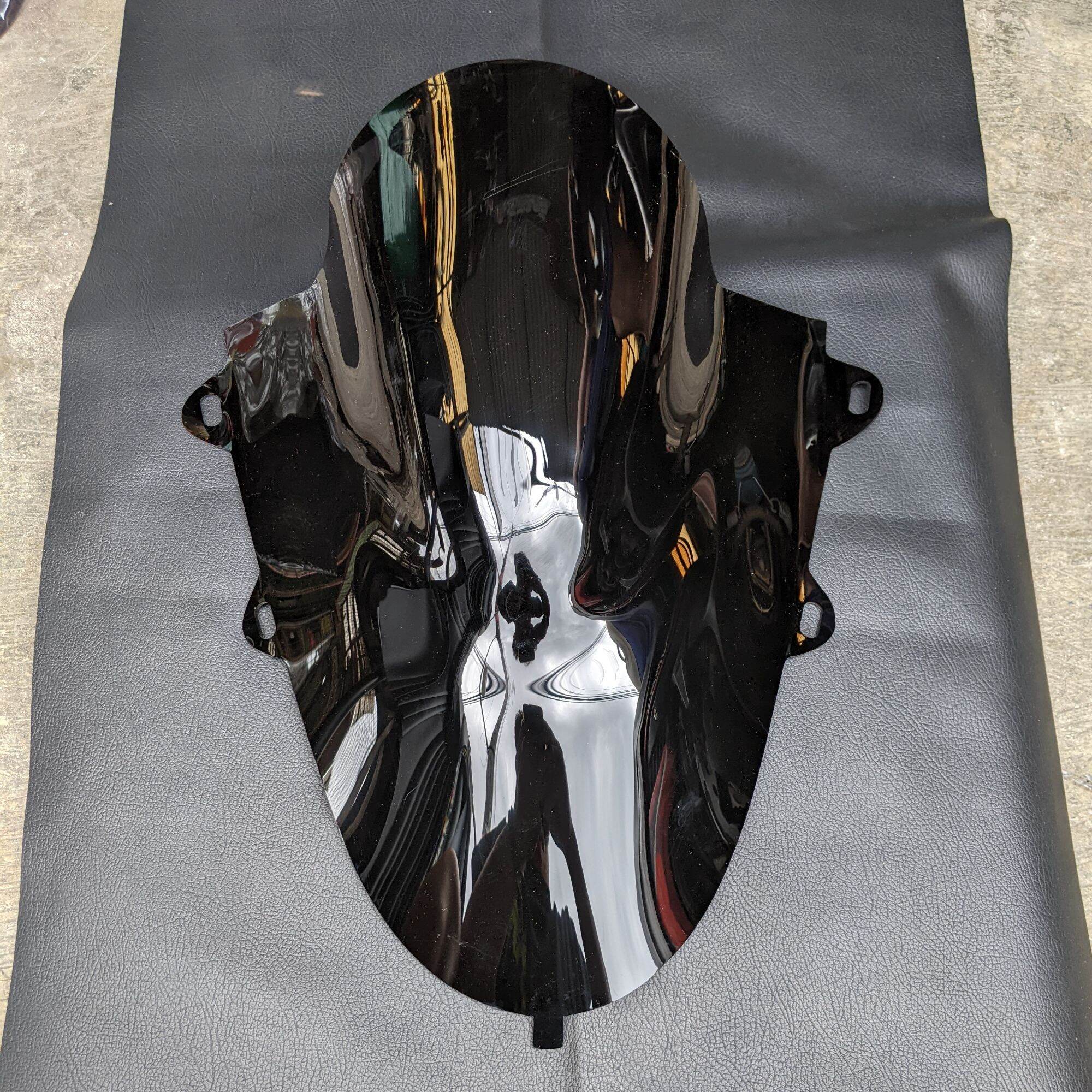 Windshield R15 v3 Model Jenong Bening Riben dan Hitam Pekat - Visor ...