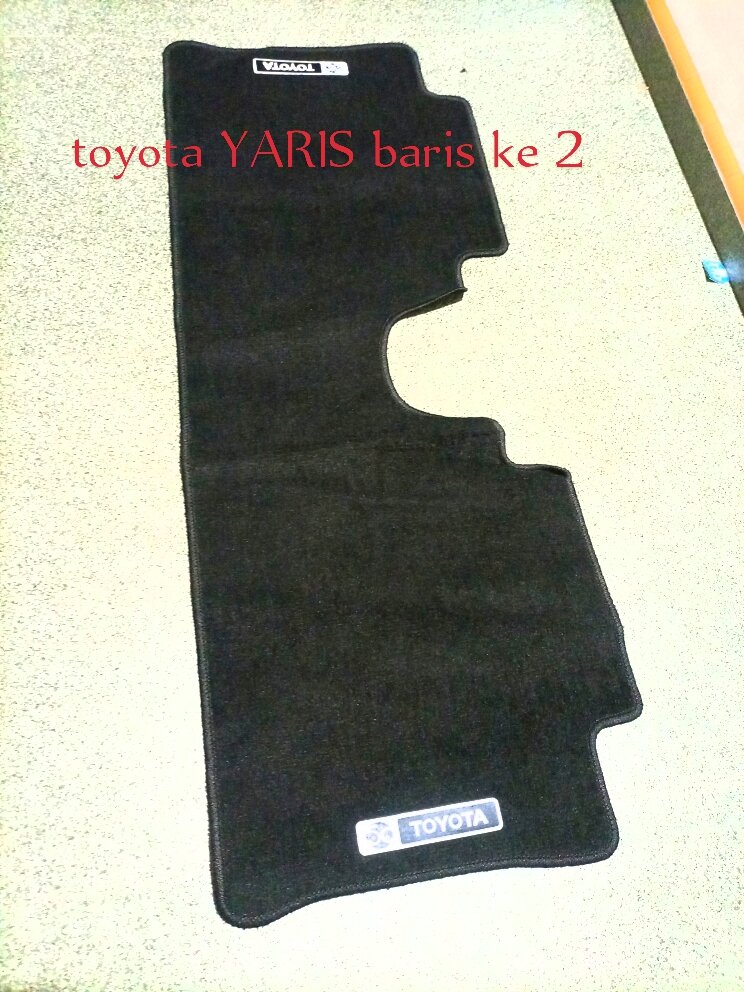 karpet toyota YARIS baris ke 2 original Harga 175,000 rupiah*Gratis Ongkir