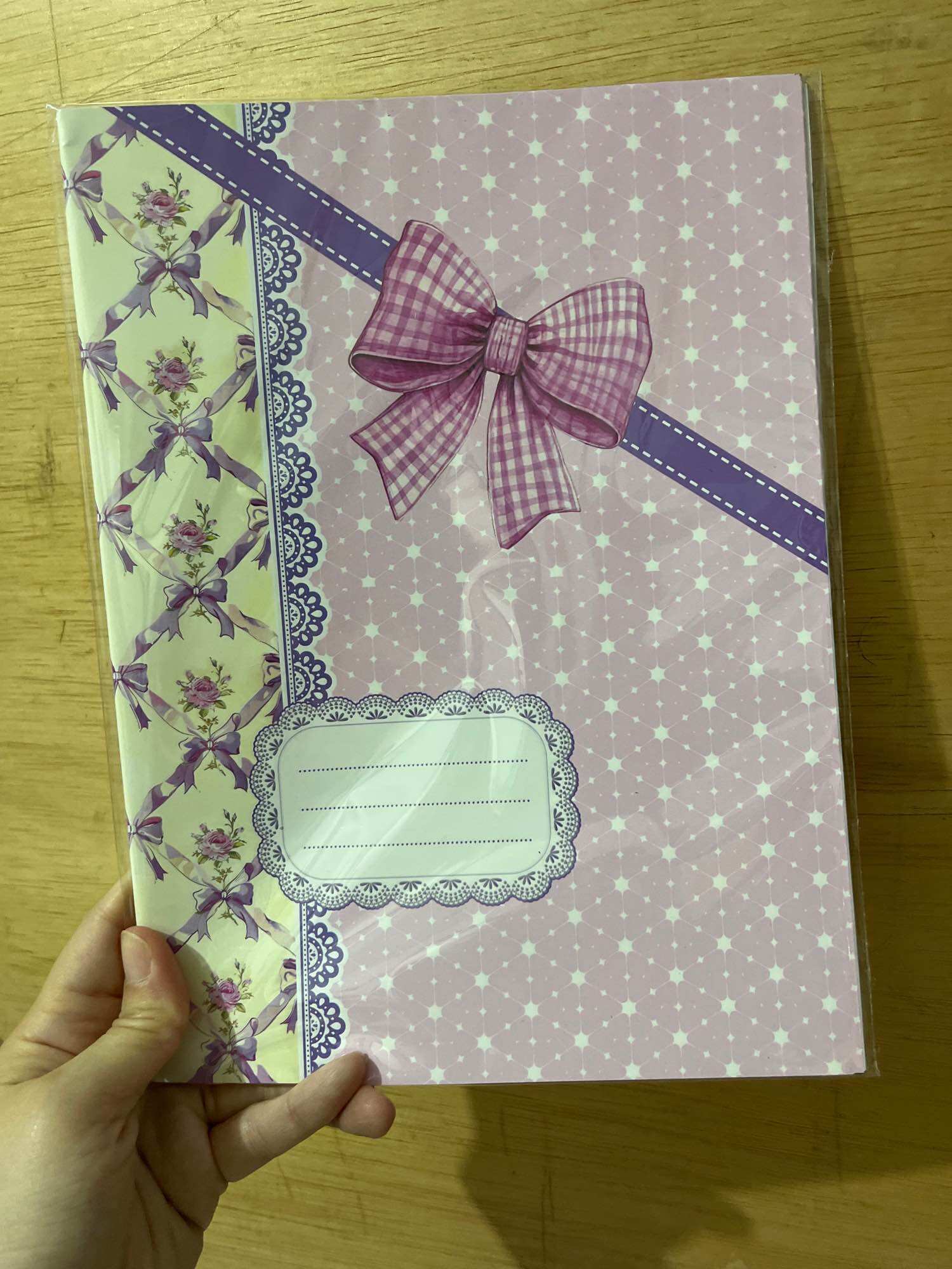 Sampul Buku Kuarto Ribbon Pita (1 pak isi 20 lbr)