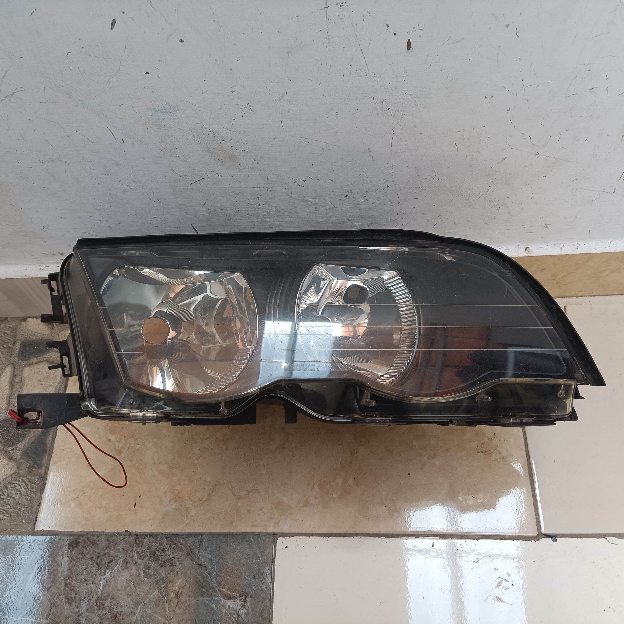 Original Headlamp Lampu Depan Utama Kanan BMW E46 New Harga 1,500,000 rupiah*Gratis Ongkir