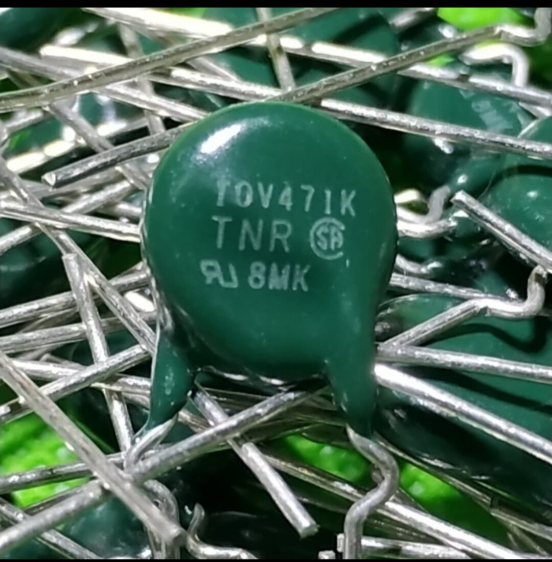 Metal Oxide Varistor TNR 10V471K original nippon chemicon japan