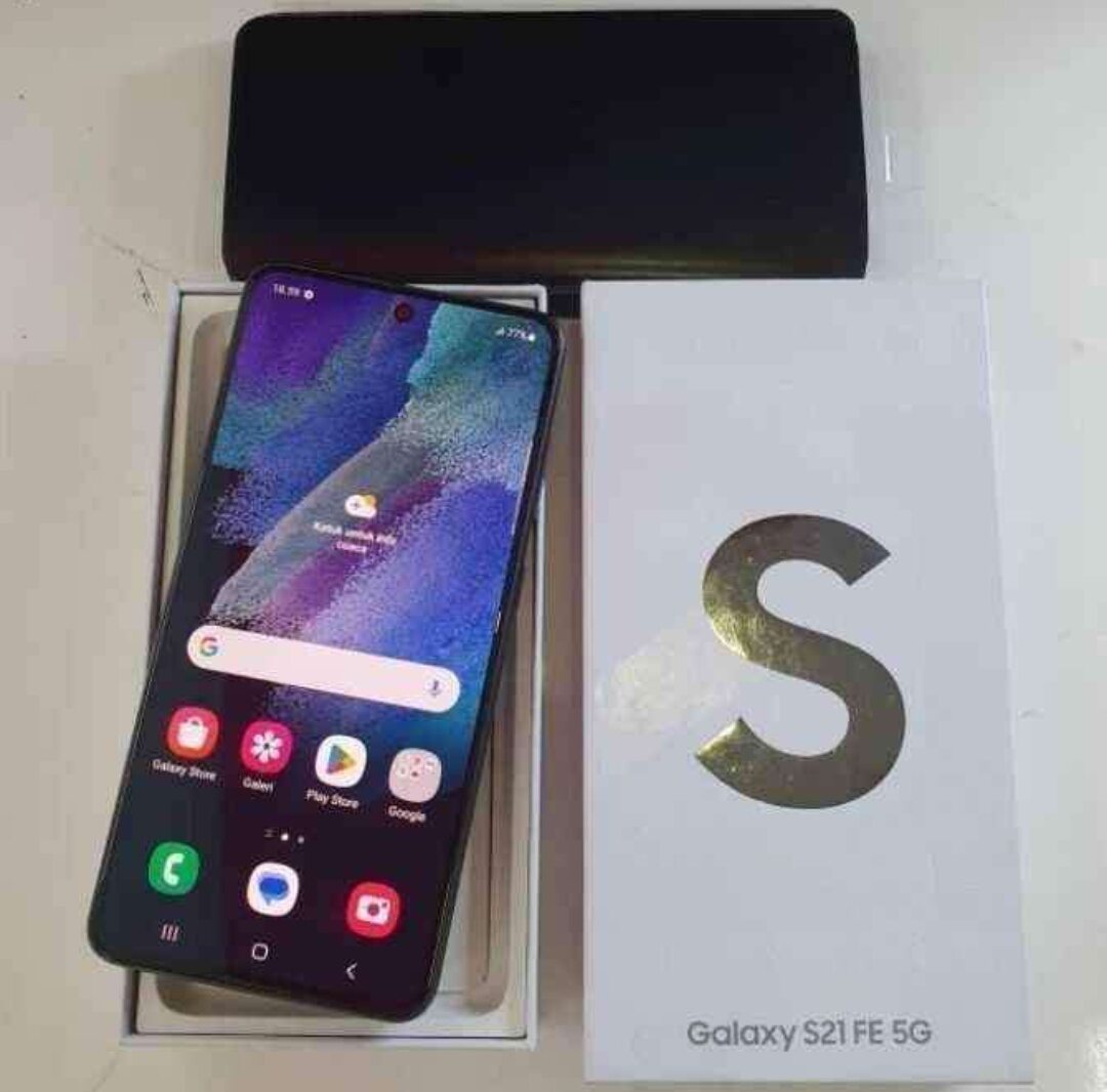 Samsung Galaxy S21 FE 5G 8/256 Second bergaransi Harga 4,300,000 rupiah*Gratis Ongkir