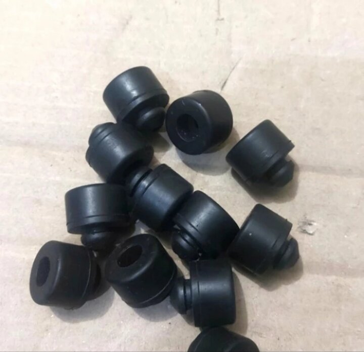 karet kap mesin tengah avanza all new xenia original ready stock Harga 10,000 rupiah*Gratis Ongkir