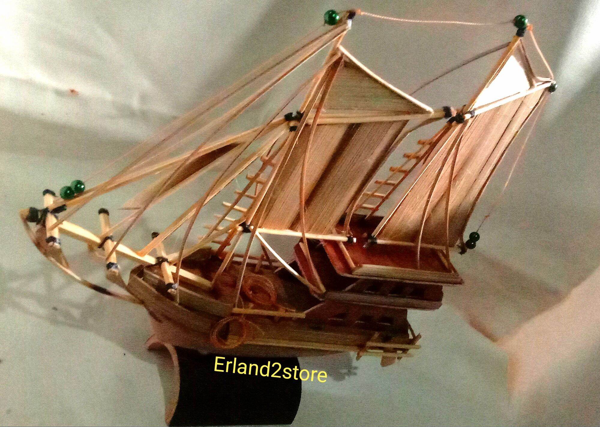 miniatur kapal layar phinisi bambu