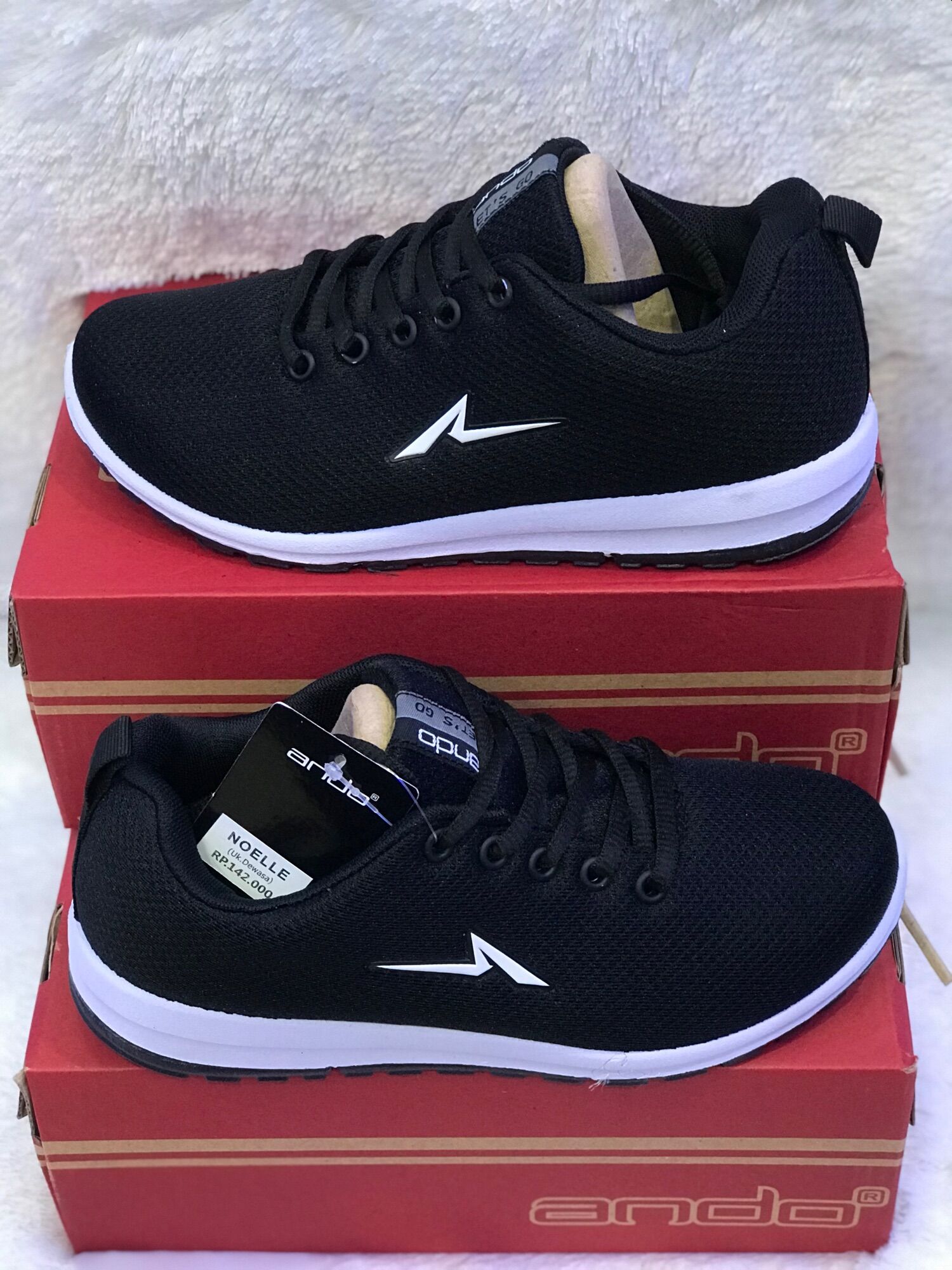 Jual Sepatu Smp Cewe Merk Adidas Terbaru Jan 2025