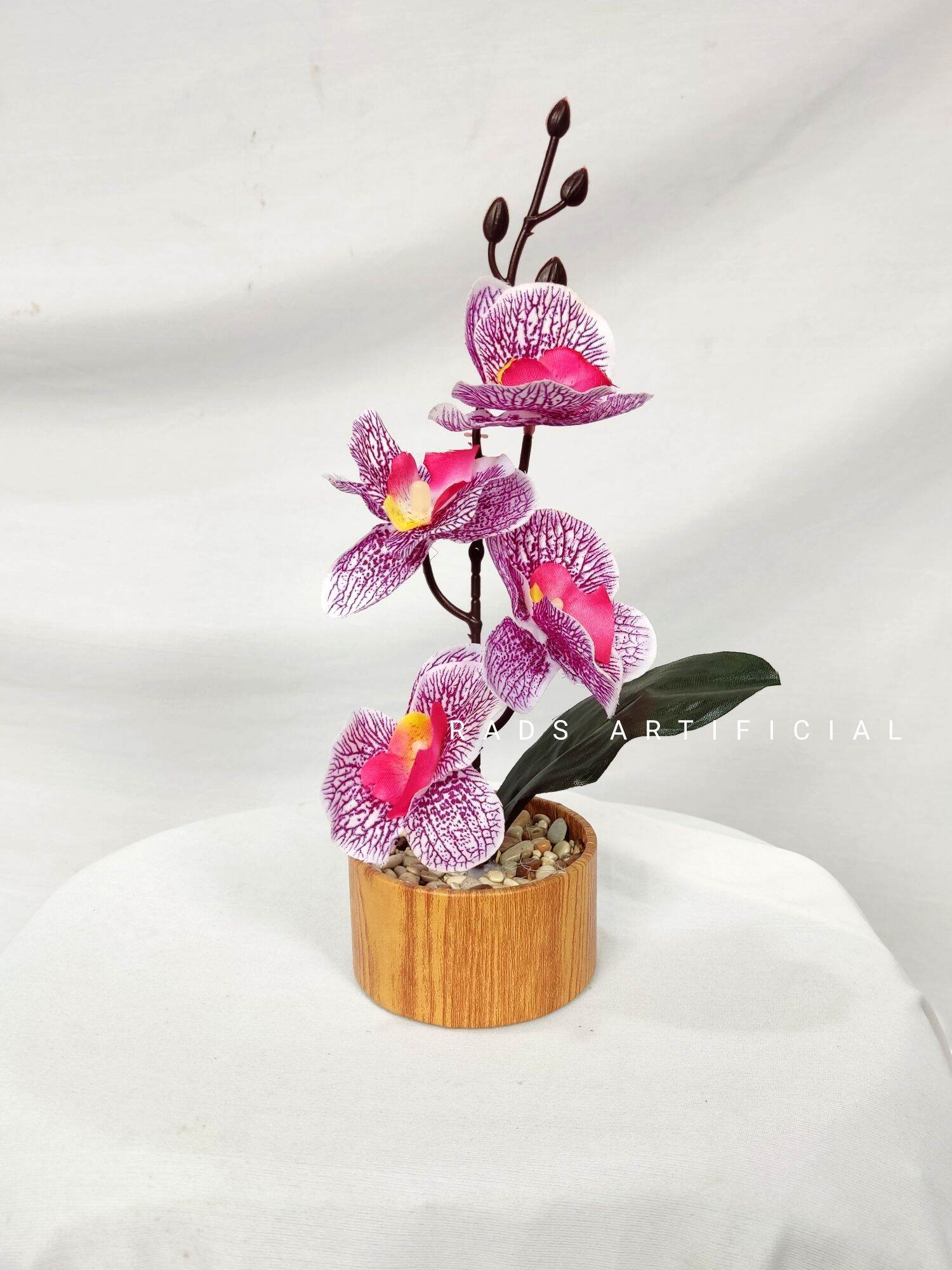 Bunga anggrek artificial + pot aesthetic
