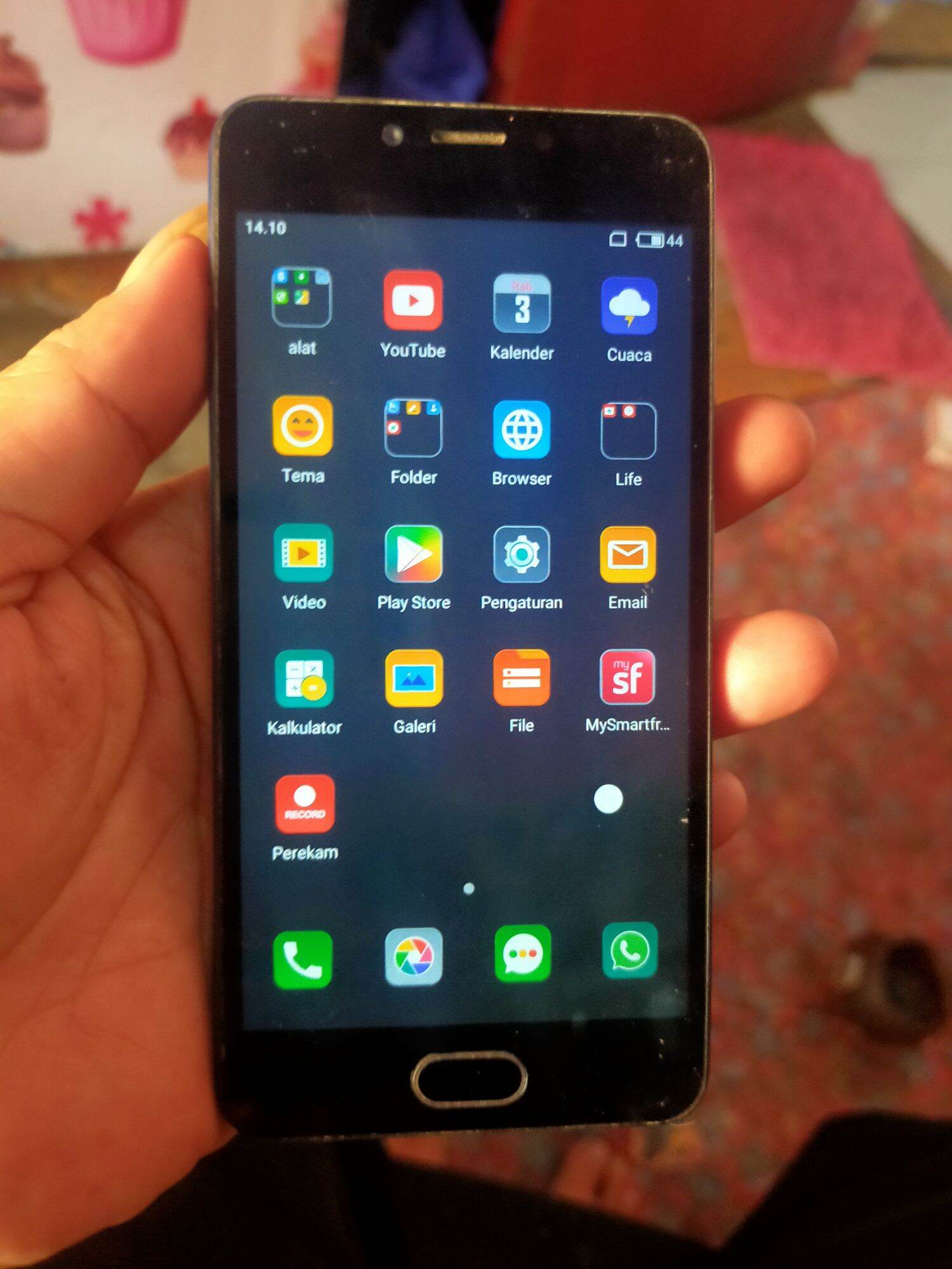 Miezu M5C is normal just use HP Harga 250,000 rupiah*Gratis Ongkir