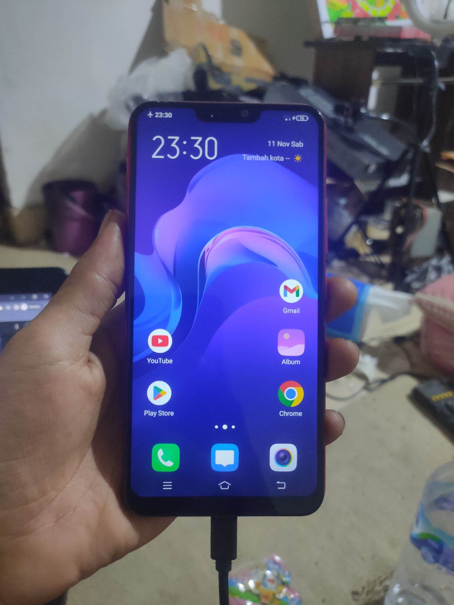 Vivo V9 Ram 4GB internal 64GB wifi only Harga  520,000 Ringgit*Penghantaran Percuma