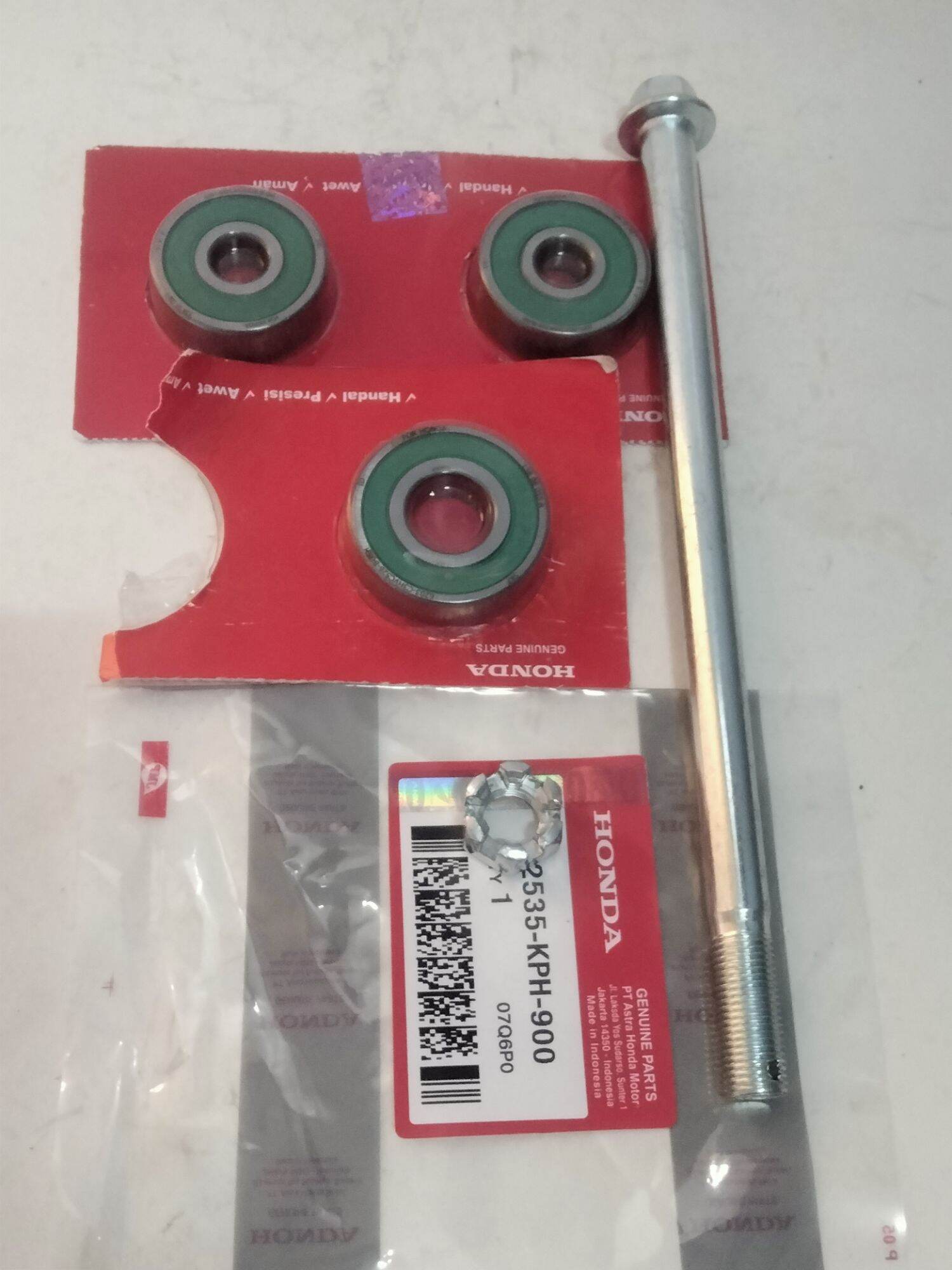 Bearing Roda Belakang Set Bearing Gir As Roda Belakang Honda Supra Fit New Revo Absolute